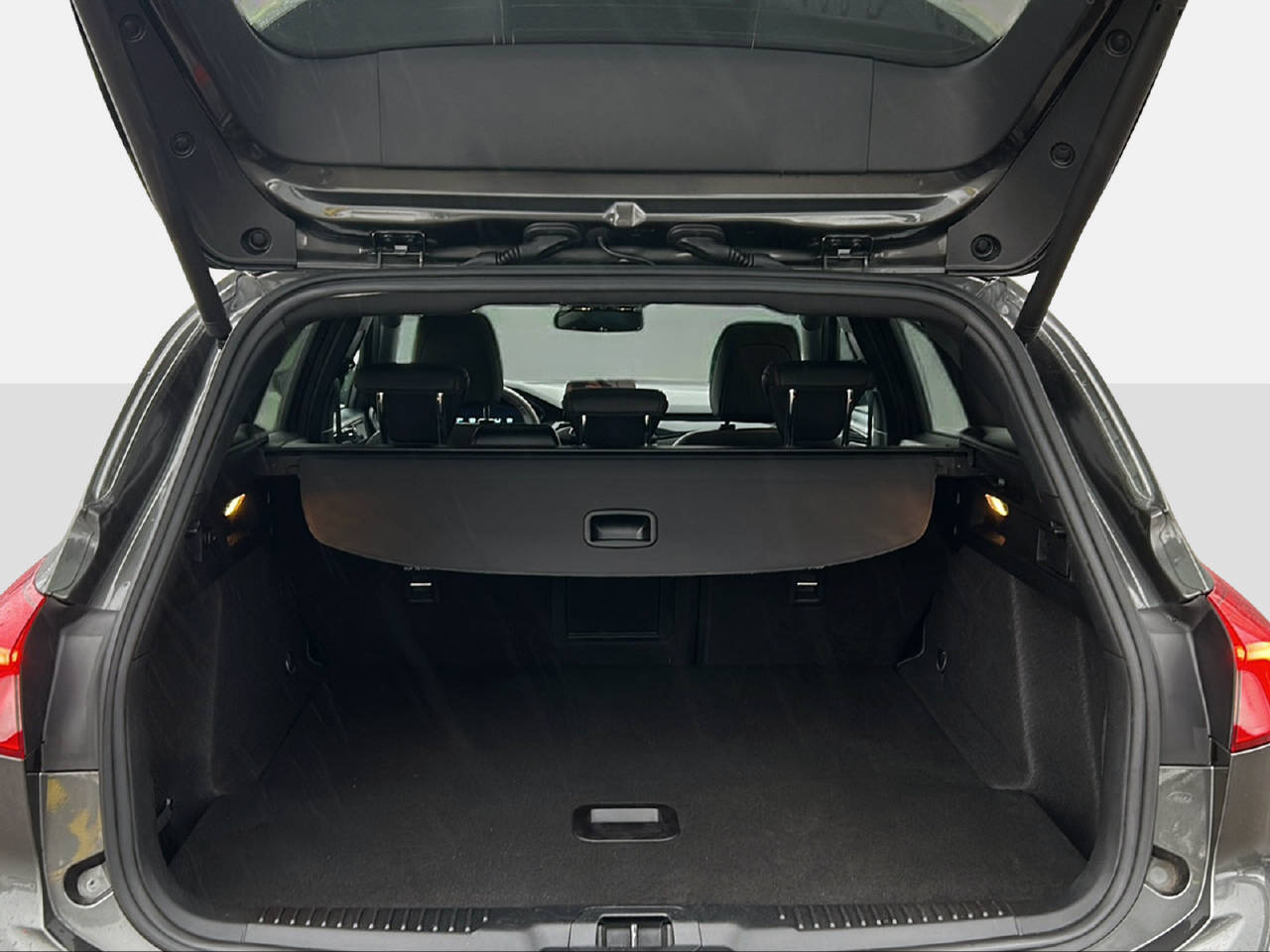 FORD Focus Station Wagon 1.0i EcoB 125 ST-Line X-image-13