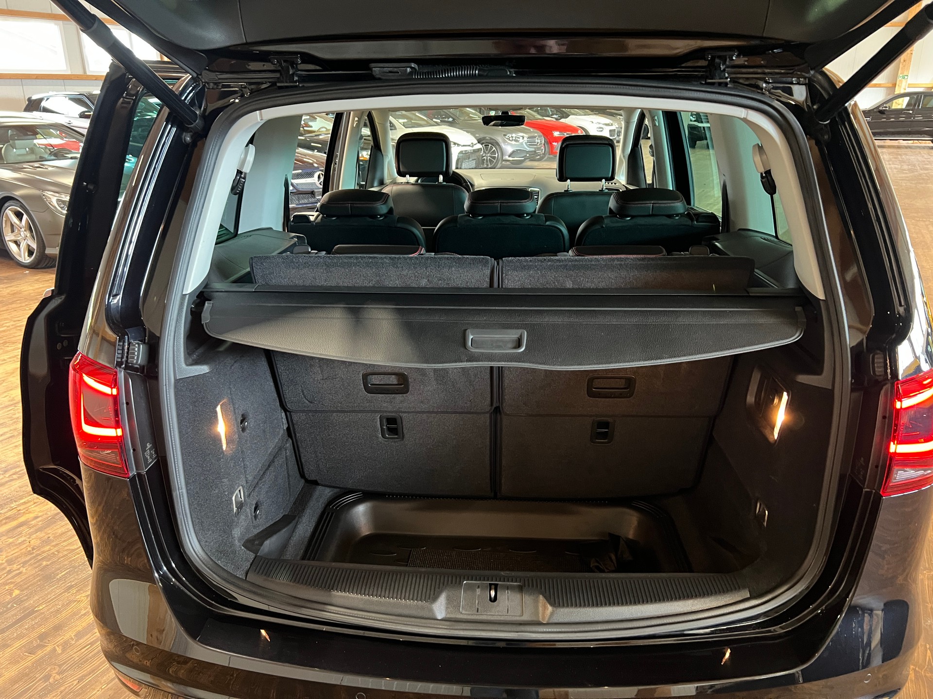 SEAT Alhambra 2.0 TDI FR Line 4Drive-image-15
