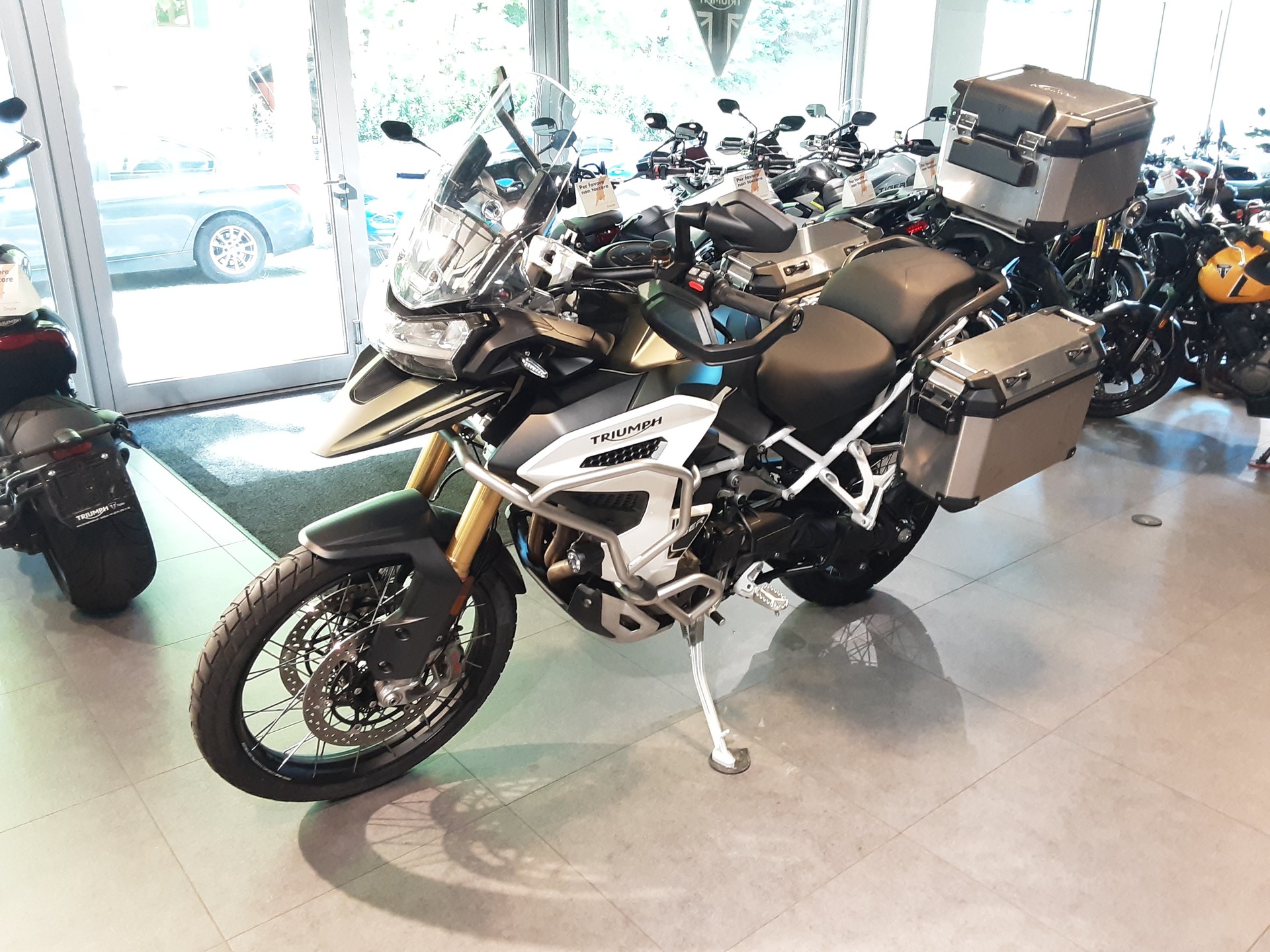 TRIUMPH Tiger 1200 Rally Explorer-image-3