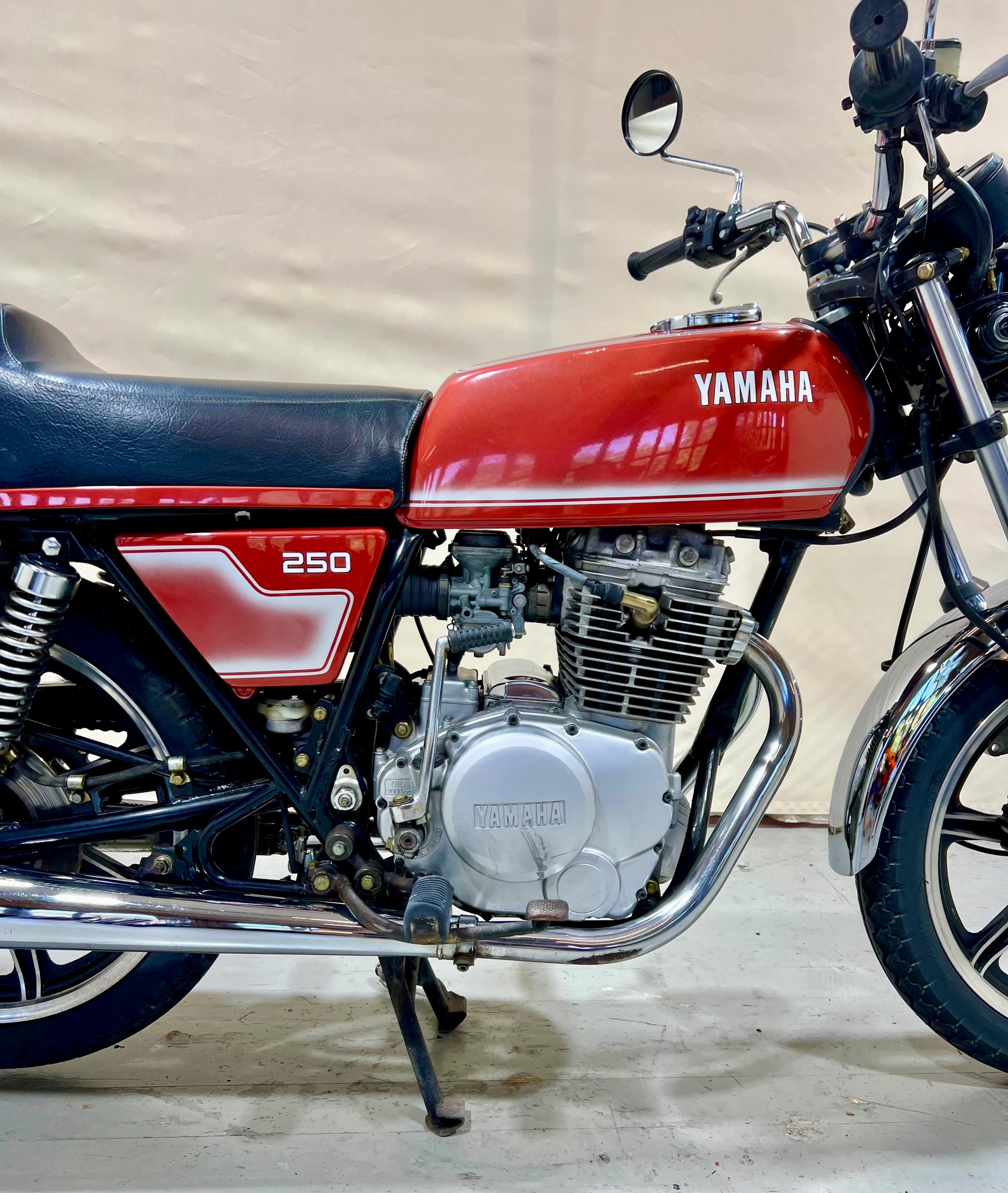 YAMAHA 1 U 5-image-2