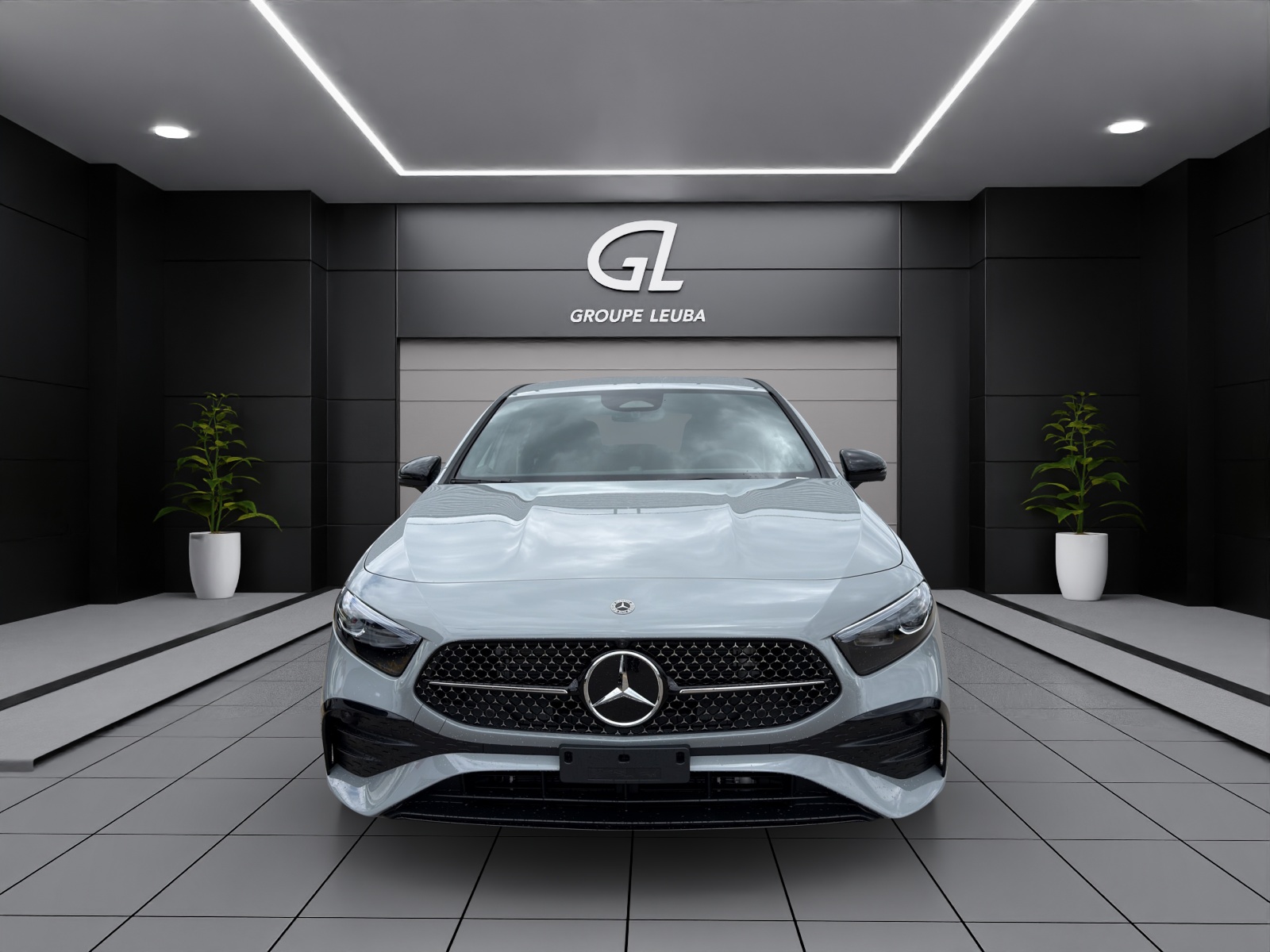 MERCEDES-BENZ A 200 Night Star 7G-DCT-showroom-element-1