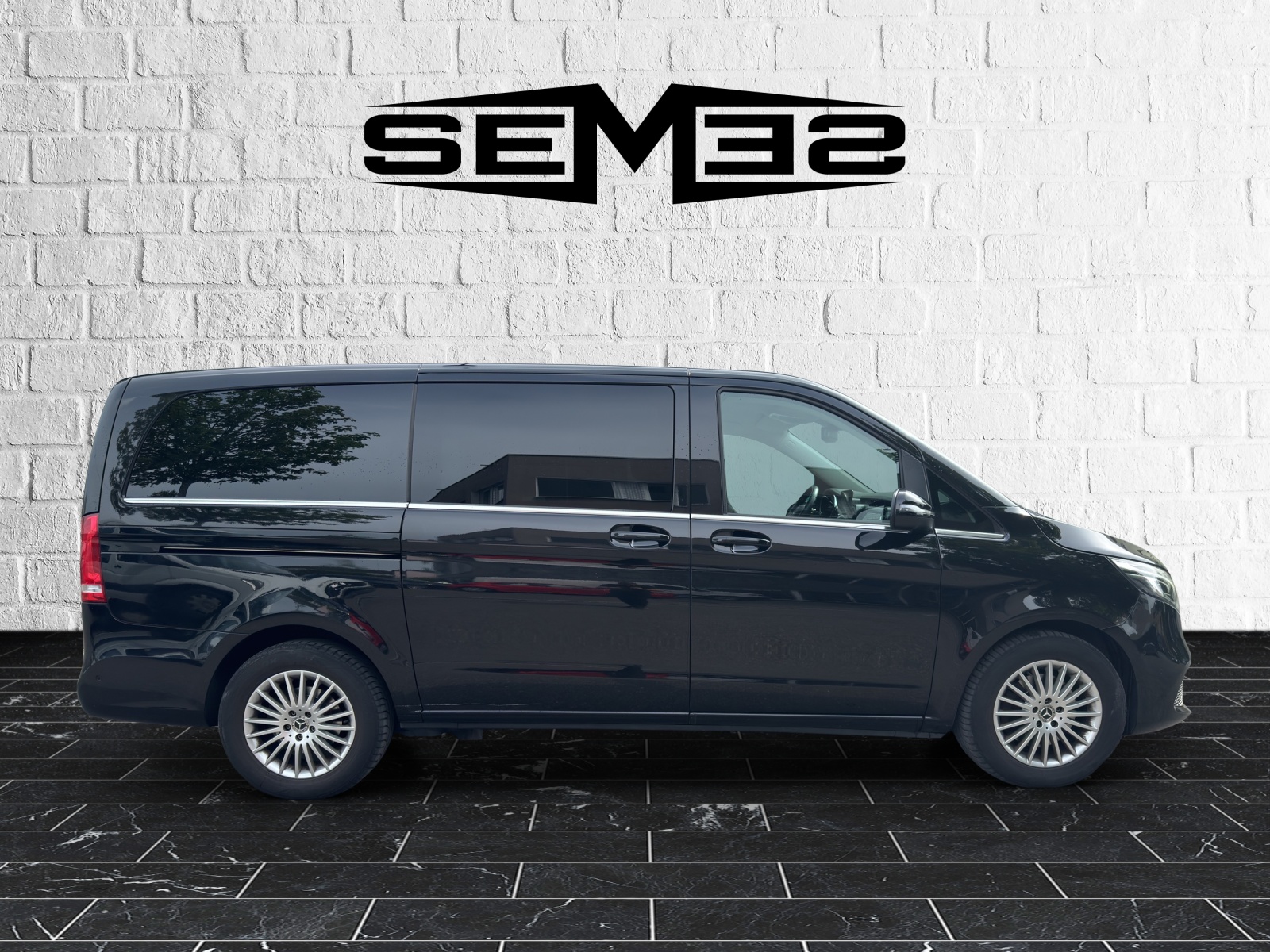 MERCEDES-BENZ V 250 d lang Avantgarde 4Matic G-Tronic-image-5