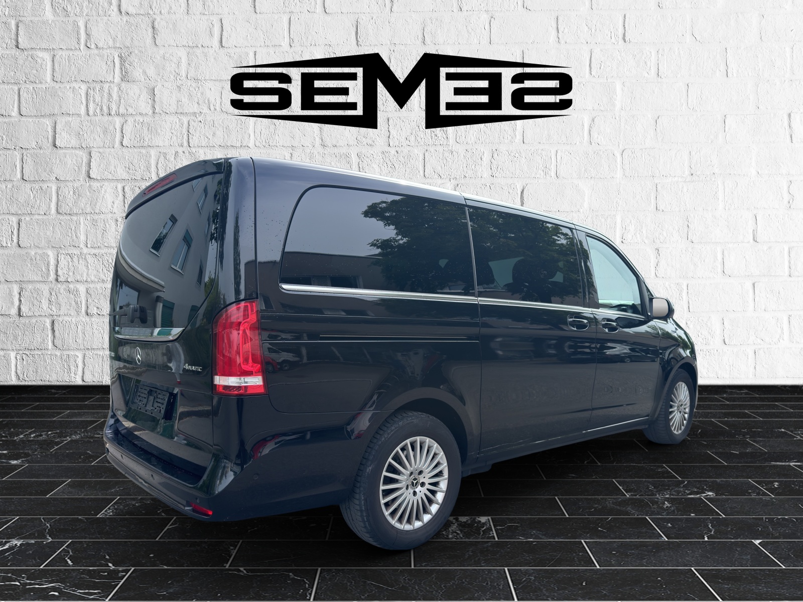 MERCEDES-BENZ V 250 d lang Avantgarde 4Matic G-Tronic-image-4