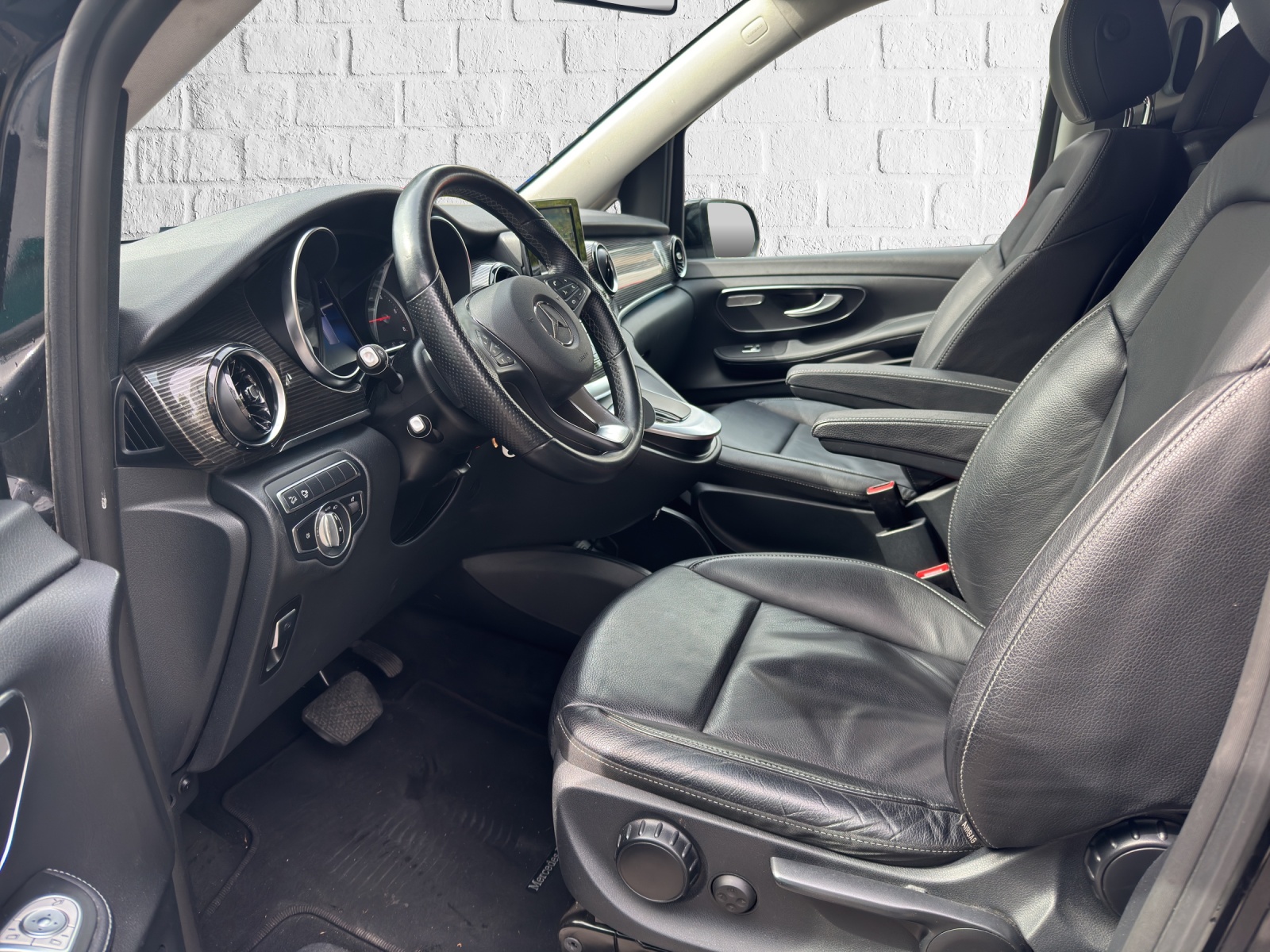MERCEDES-BENZ V 250 d lang Avantgarde 4Matic G-Tronic-image-8
