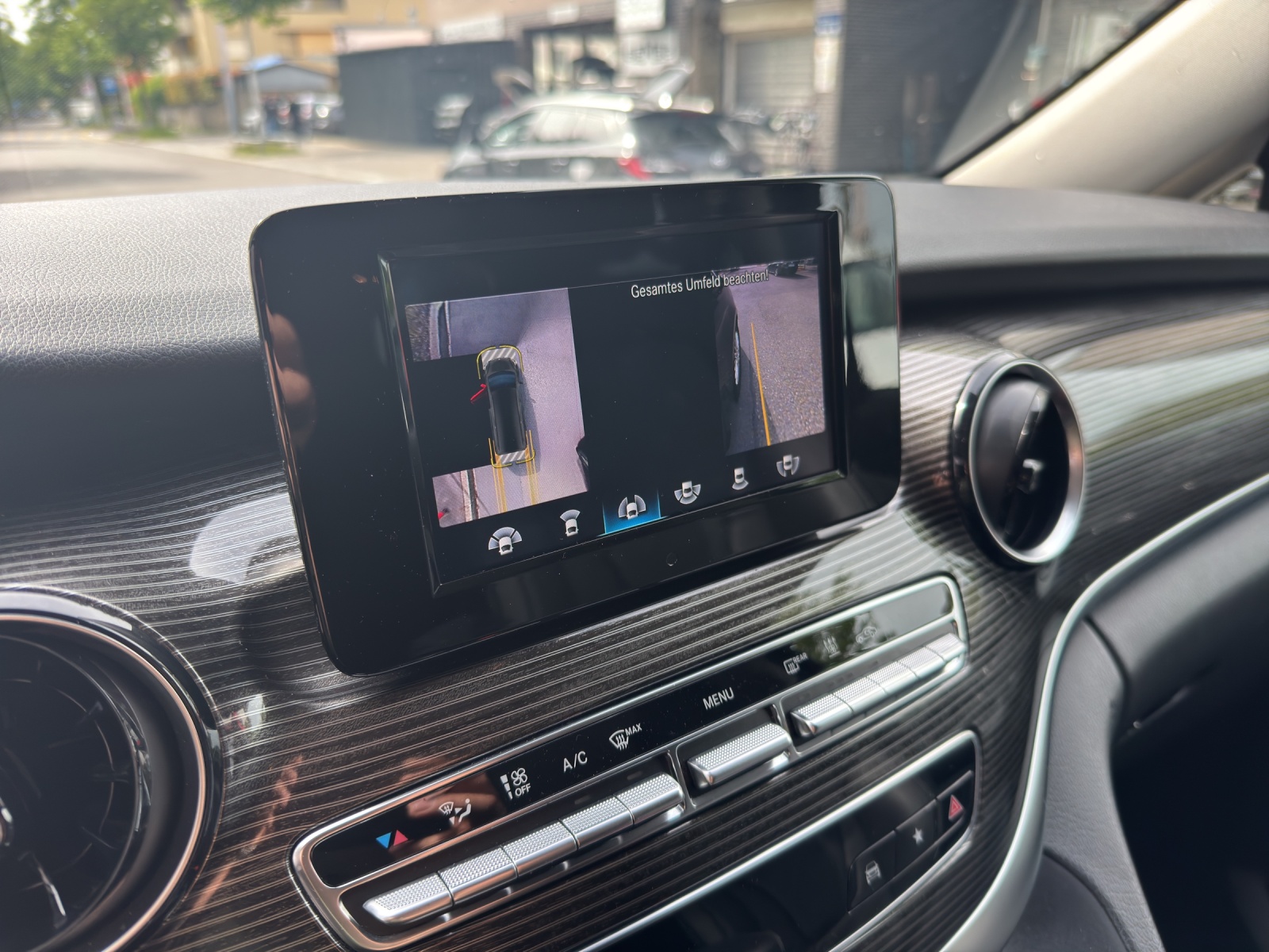 MERCEDES-BENZ V 250 d lang Avantgarde 4Matic G-Tronic-image-19