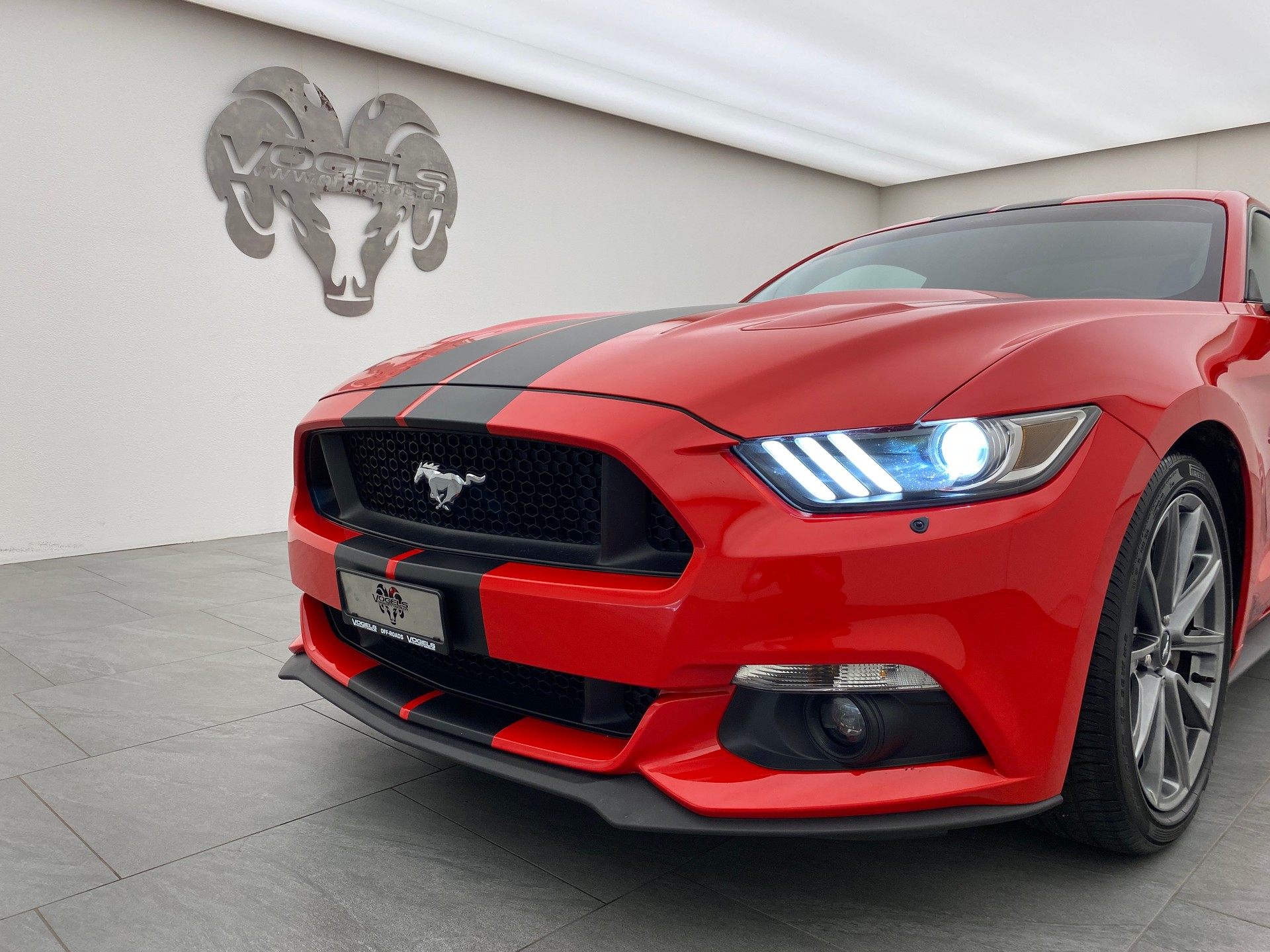 FORD Mustang Coupé 5.0 GT-image-15