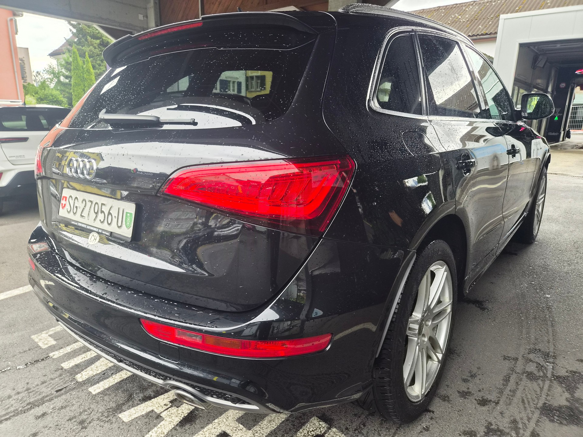 AUDI Q5 3.0 TDI quattro S-tronic S-LINE-image-6