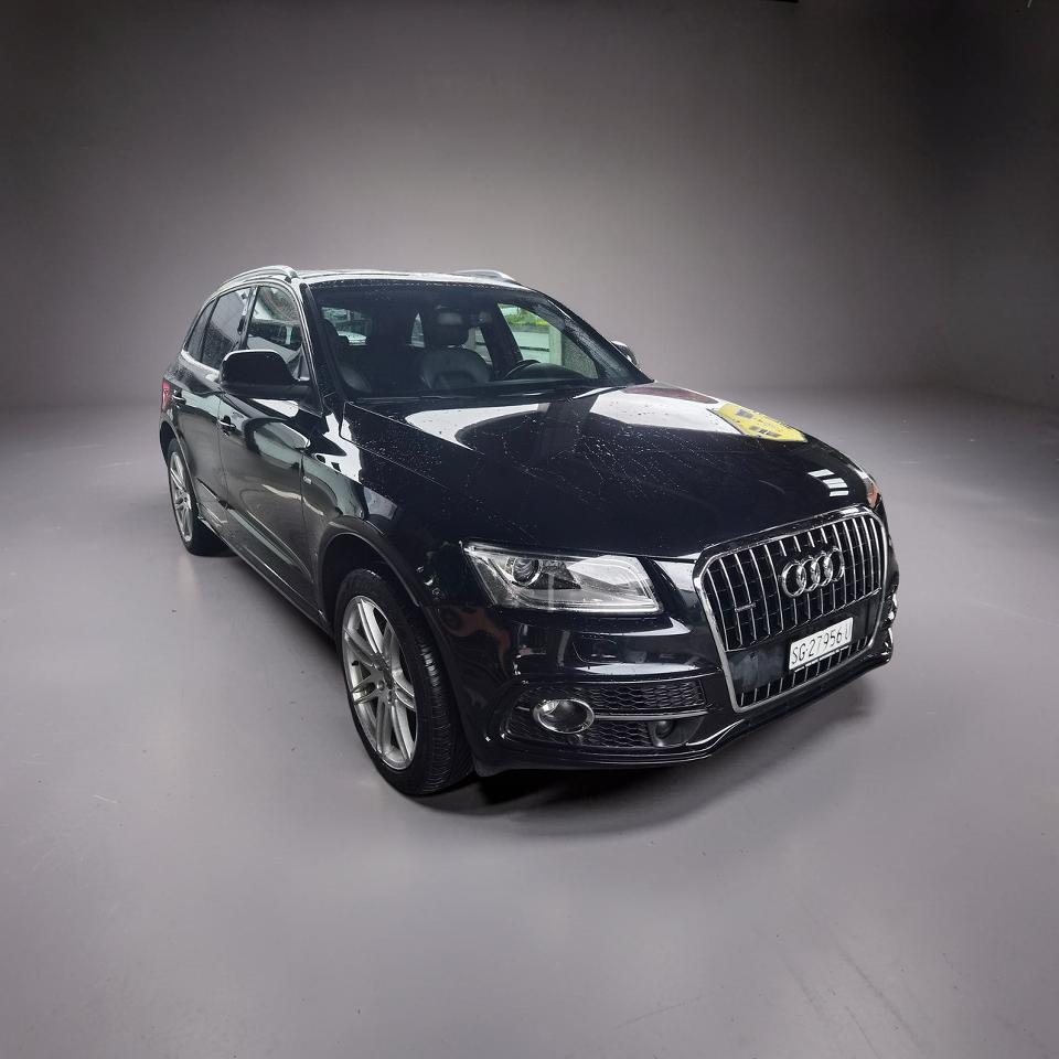 AUDI Q5 3.0 TDI quattro S-tronic S-LINE