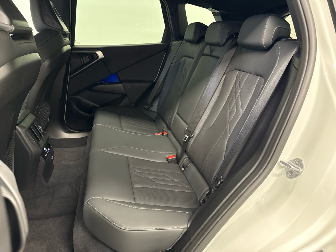 BMW X3 xDrive 48V 20d M Sport-image-8