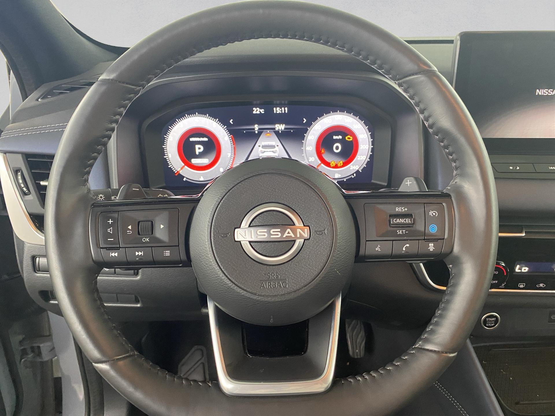 NISSAN Qashqai 1.3 DIG-T MHEV Tekna Xtronic 4x4-image-9