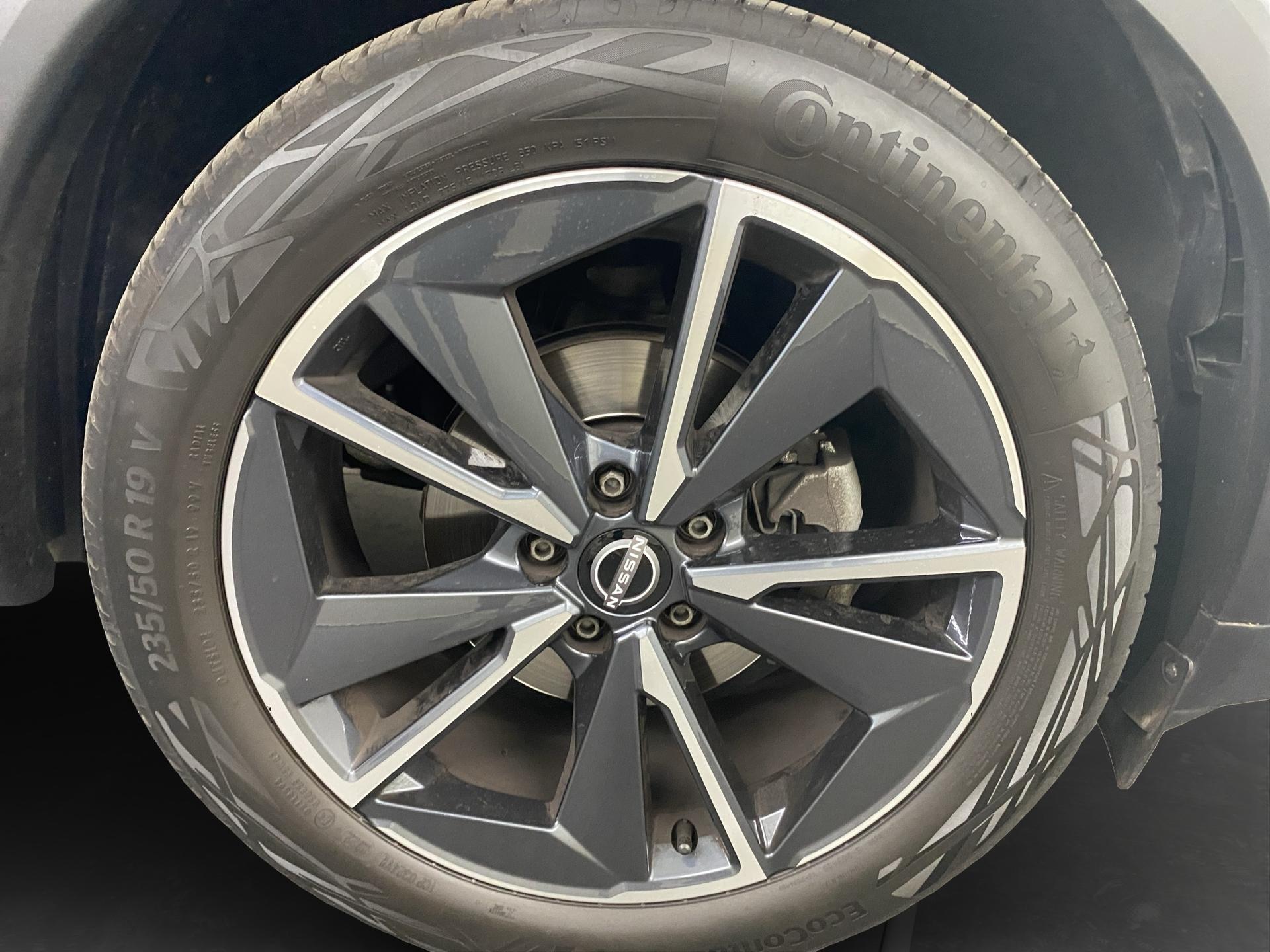 NISSAN Qashqai 1.3 DIG-T MHEV Tekna Xtronic 4x4-image-25