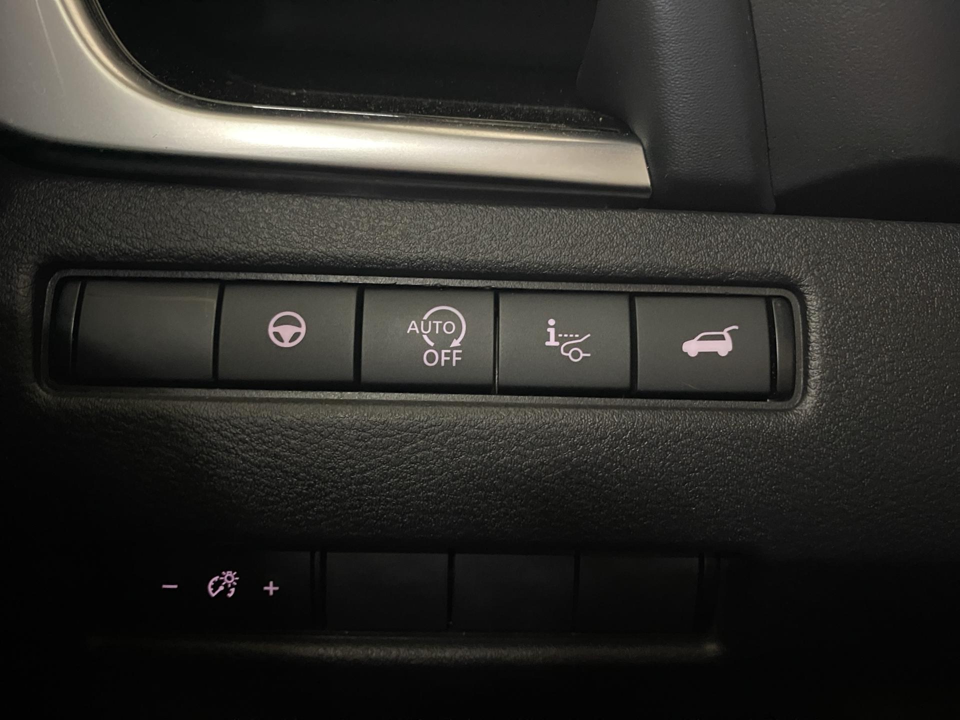 NISSAN Qashqai 1.3 DIG-T MHEV Tekna Xtronic 4x4-image-19