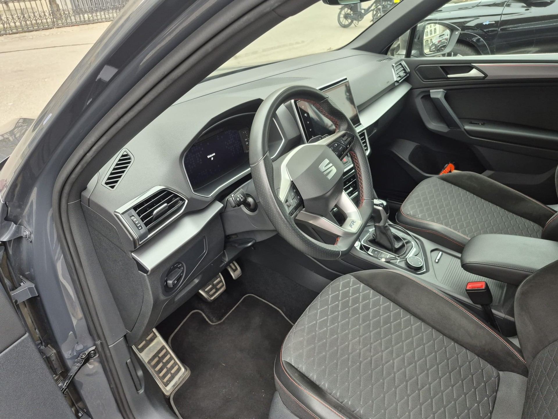 SEAT 2.0 TSI Hola FR 4Drive DSG-image-14
