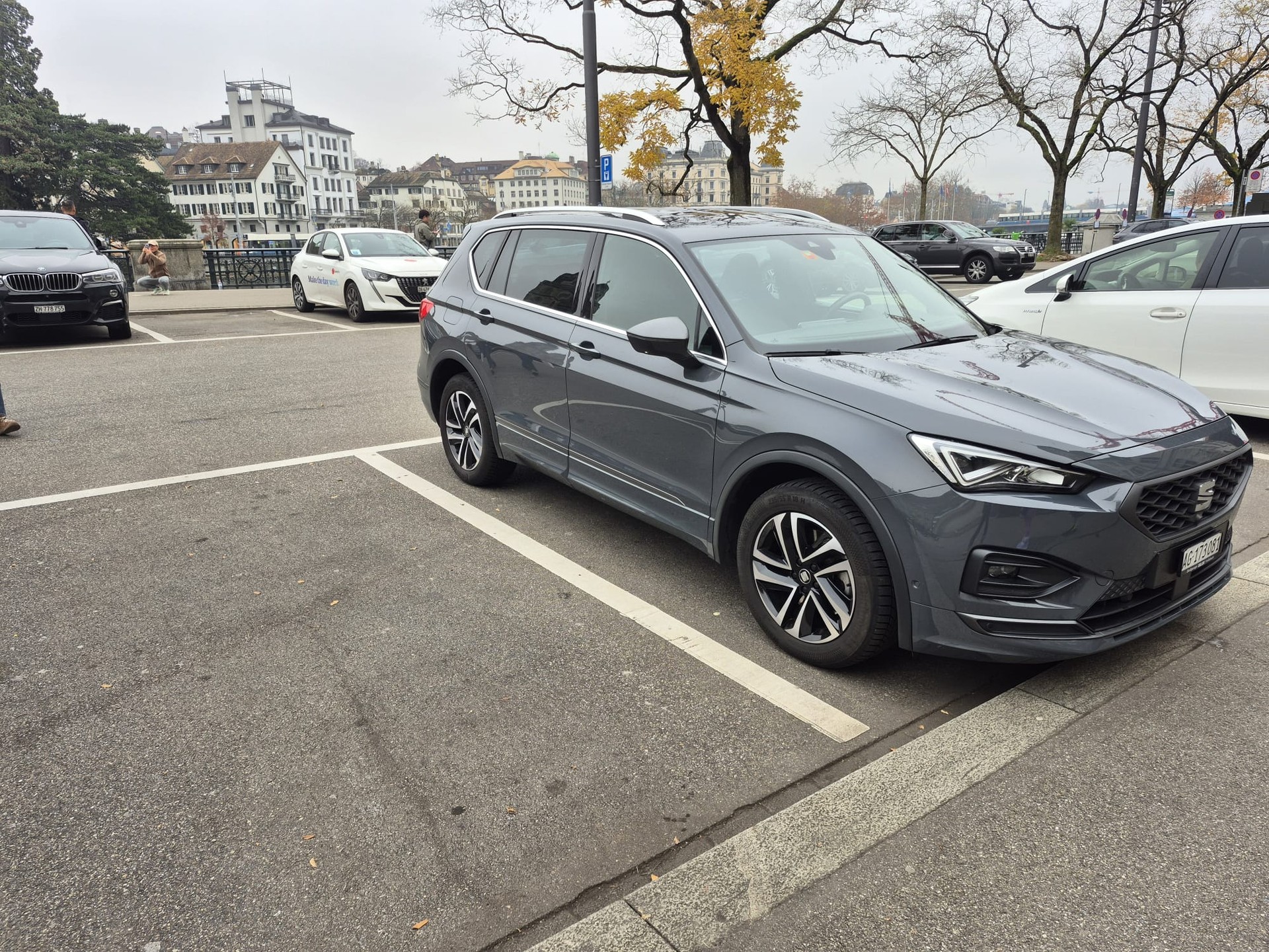 SEAT 2.0 TSI Hola FR 4Drive DSG-image-9