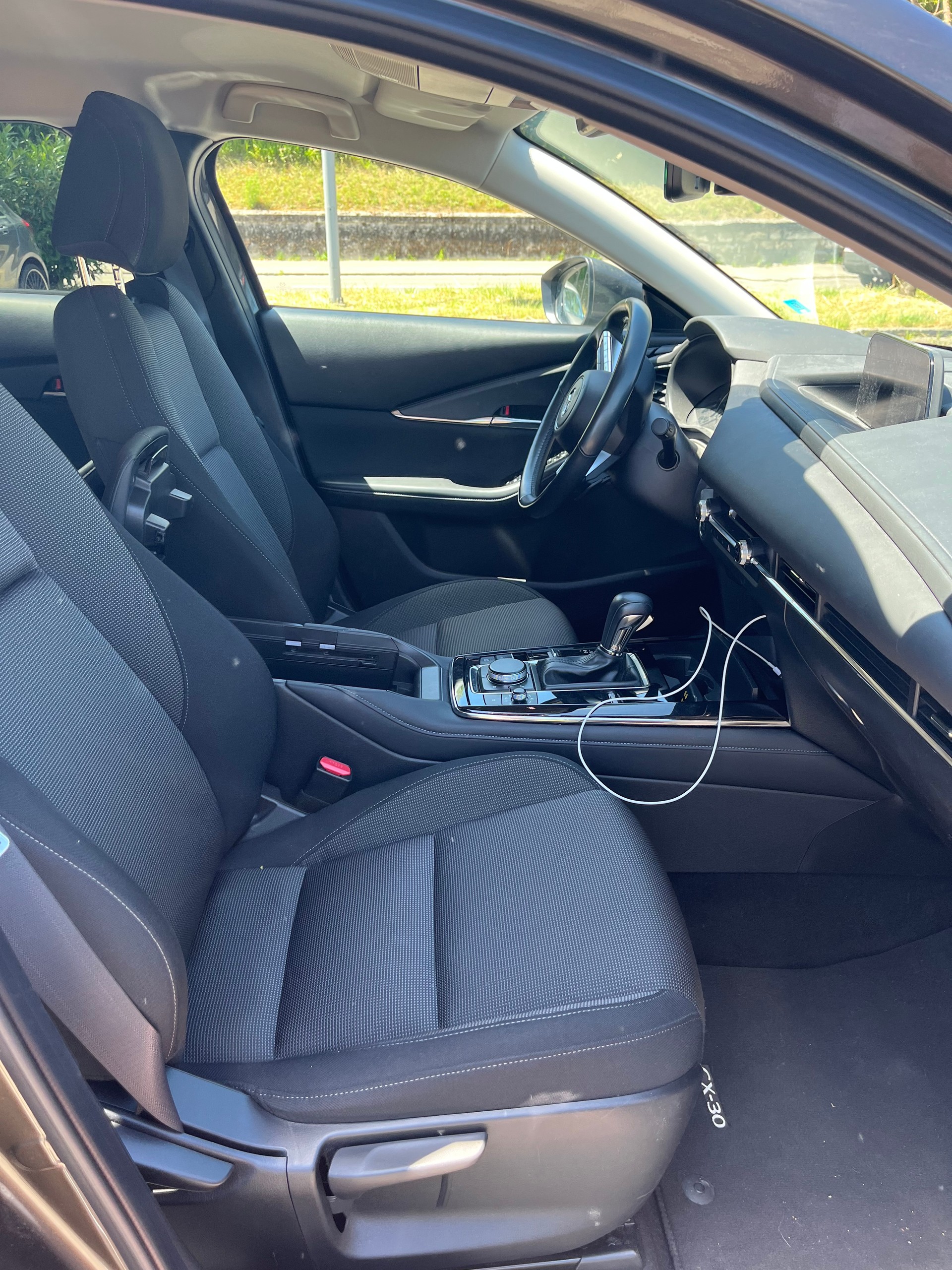 MAZDA 2022 CX-30 SKYACTIV-X 186 M Hybrid FWD Revolution-image-4