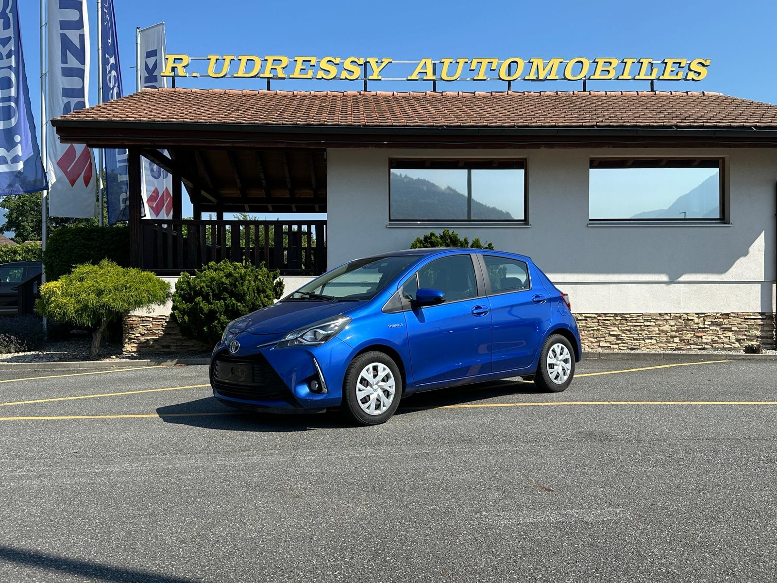 TOYOTA Yaris 1.5 VVT-i Hybrid Trend e-CVT