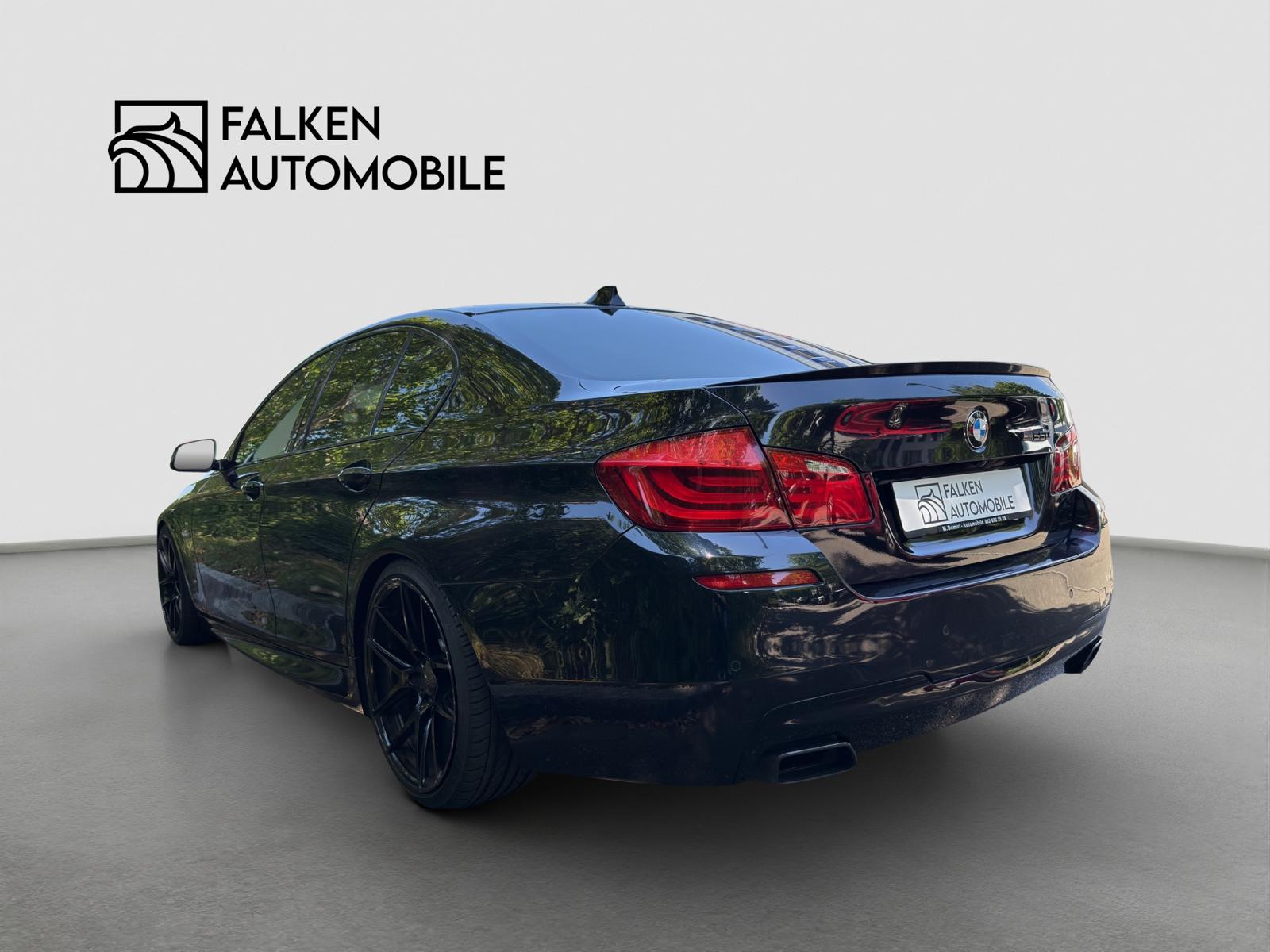 BMW M550d xDrive Steptronic-showroom-element-2