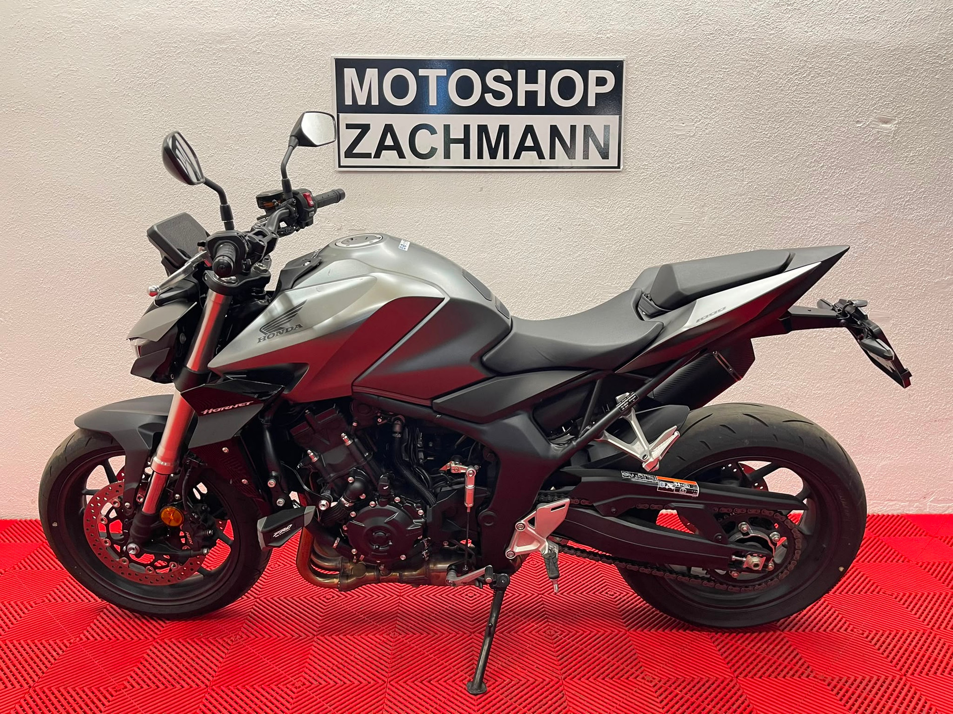 HONDA CB 1000 Hornet-image-4