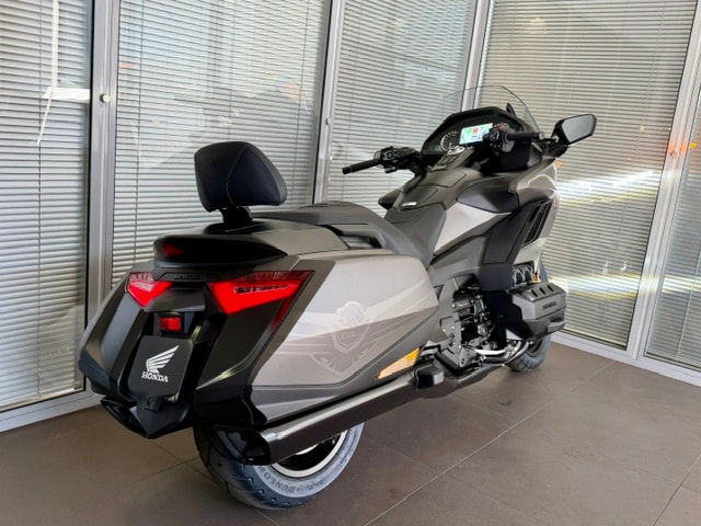 HONDA GL 1800 DA DCT Goldwing Bagger-image-2