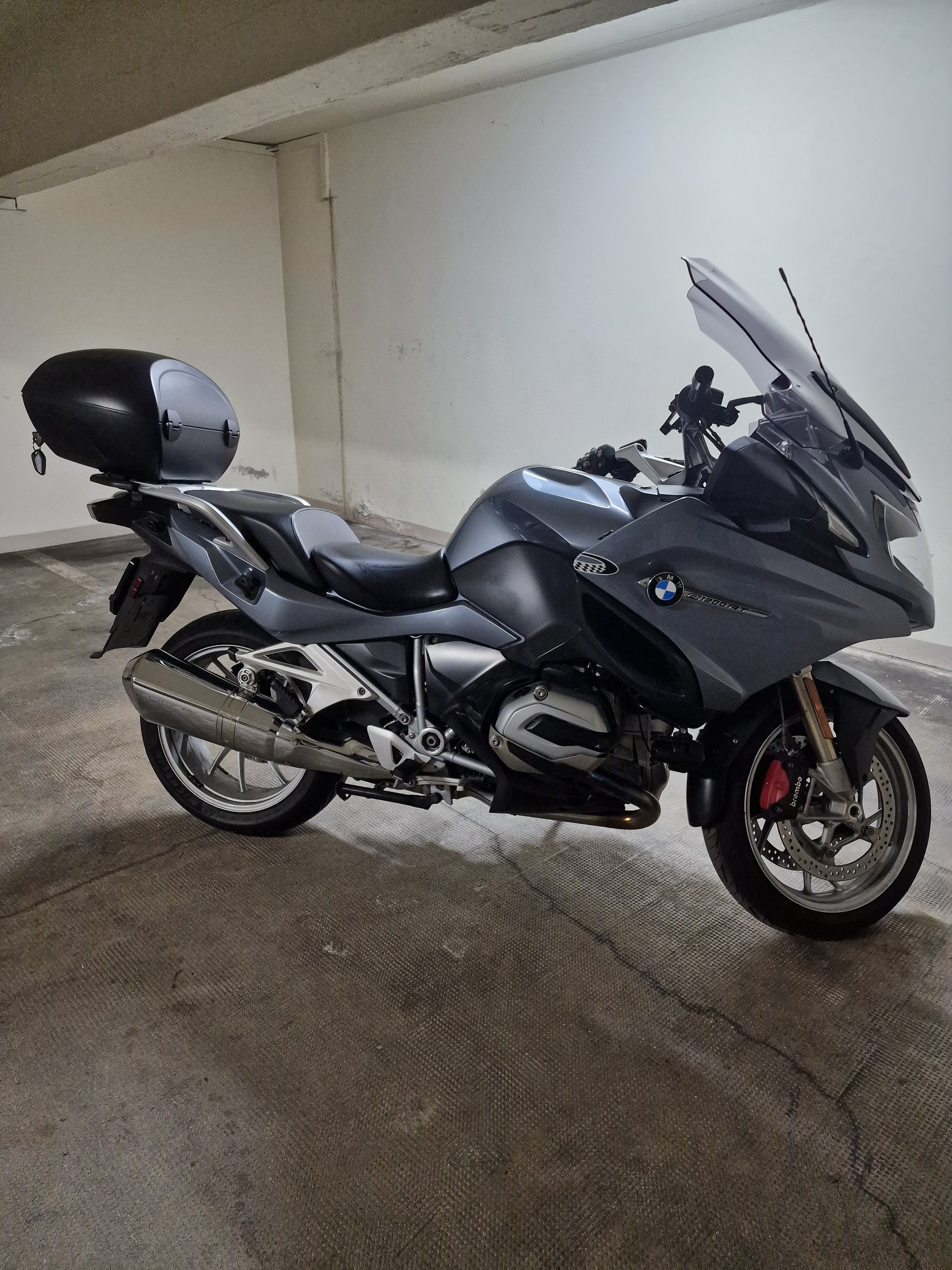 BMW RT-image-0