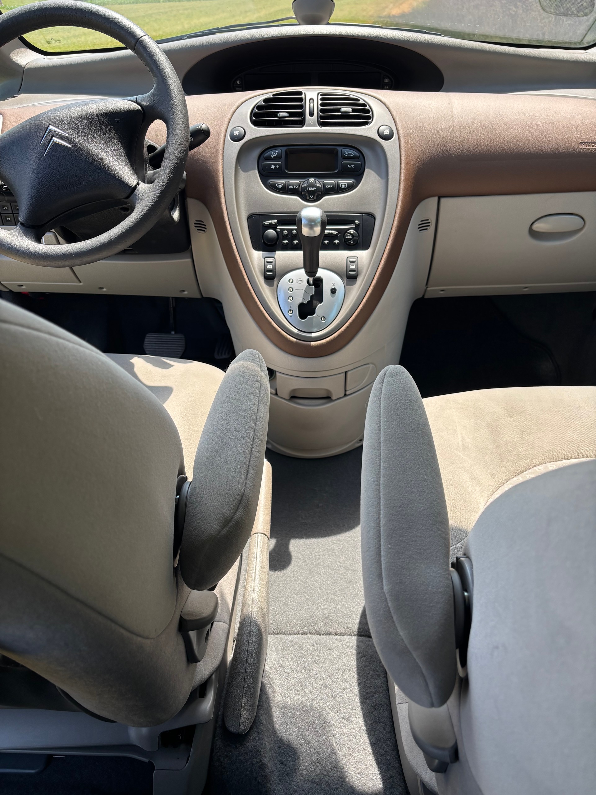 CITROEN 2.0i 16V Exclusive-image-5