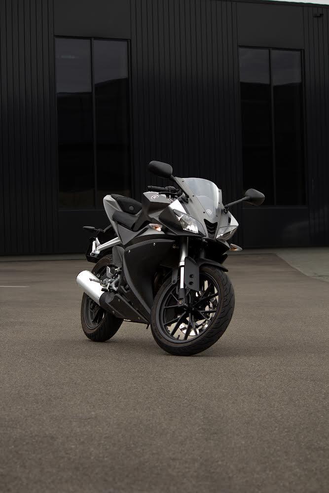 YAMAHA YZF-R 125 ABS-image-0