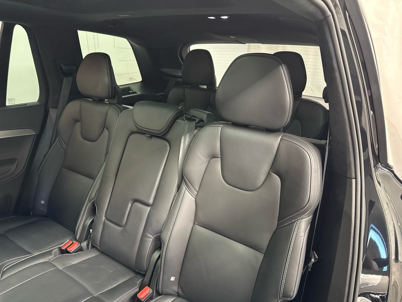 VOLVO XC90 B5 Diesel Mild Hybrid AWD Ultimate Bright Geartronic-image-10