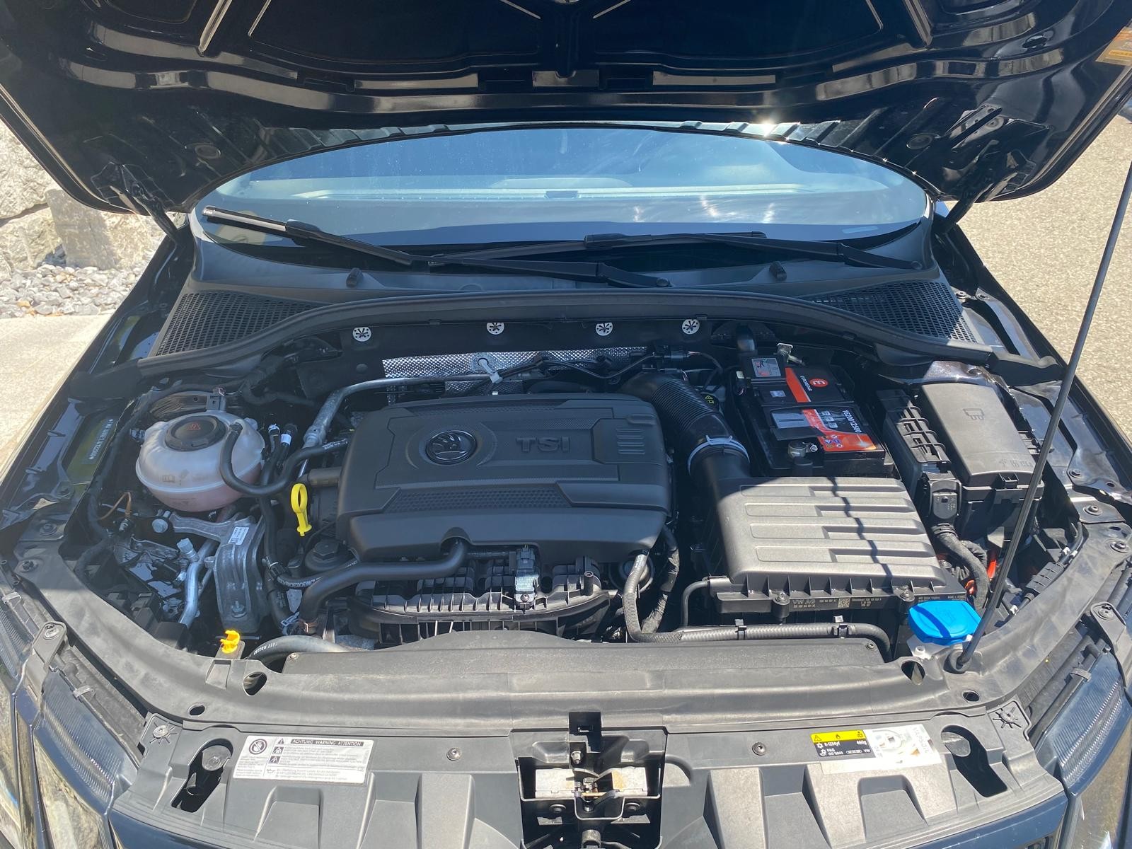 SKODA Octavia Combi 2.0 TSI RS 245 DSG-image-12