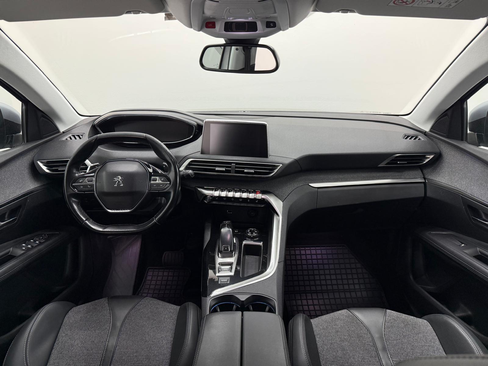PEUGEOT 3008 1.2 PureTech Allure EAT-image-6