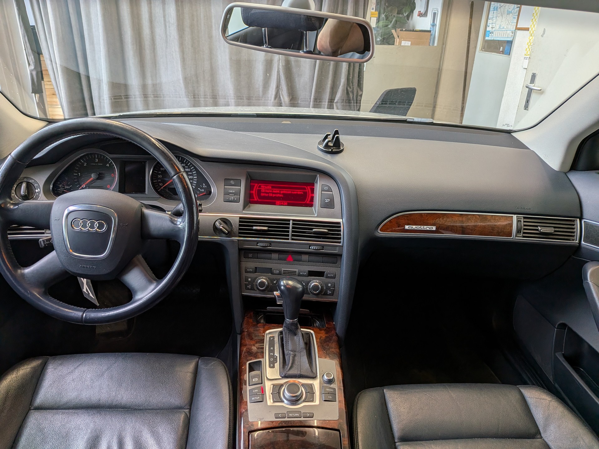 AUDI A6 Limousine 3.0 V6 TDI quattro-image-8