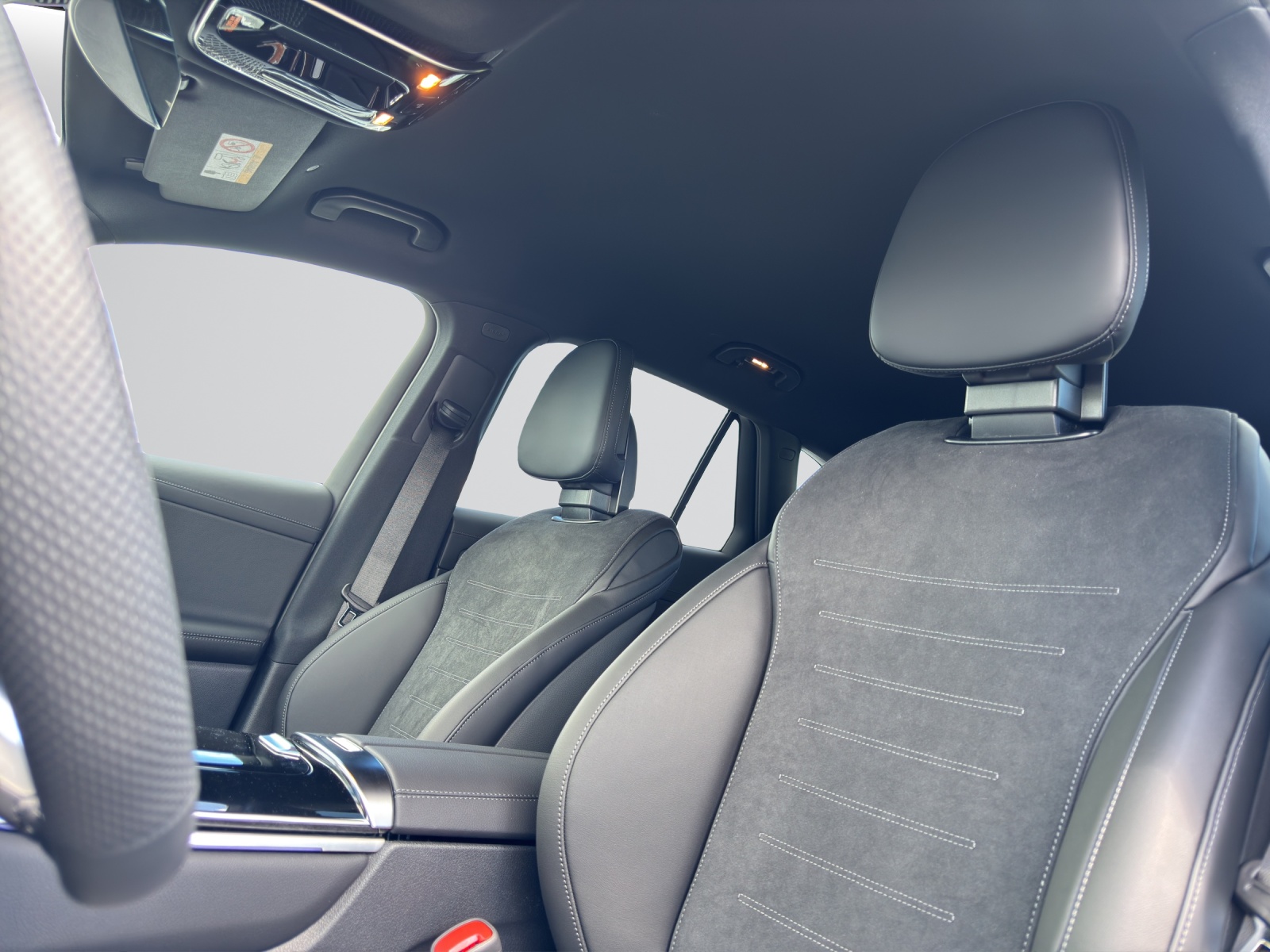 MERCEDES-BENZ GLC 220 d 4Matic 9G-Tronic-image-8