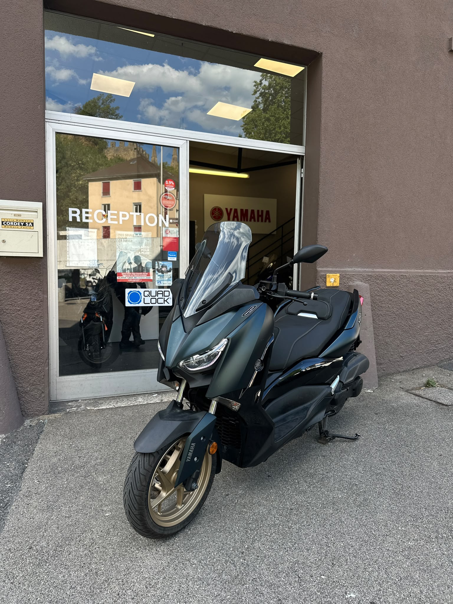 YAMAHA X-Max YP 125 Tech Max-image-1