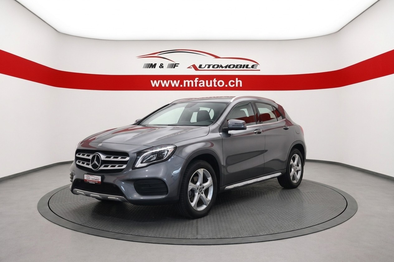 MERCEDES-BENZ GLA 220 d AMG Line 4m
