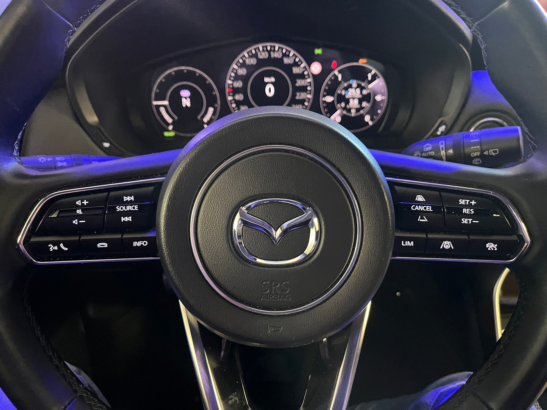 MAZDA 2.5 PHEV Homura Plus 0% Leasing !!-image-4