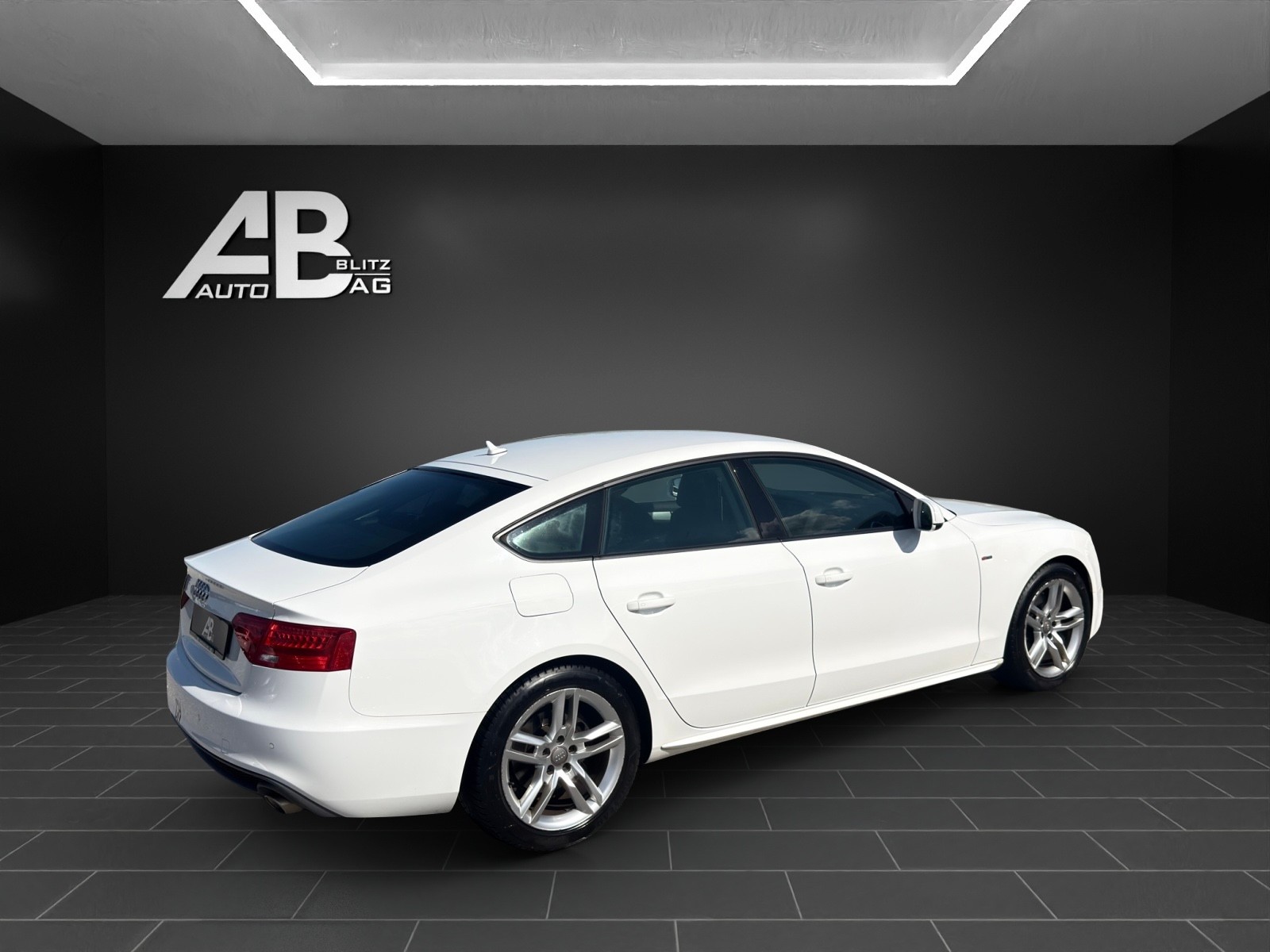 AUDI A5 Sportback 3.0 TDI S-Line quattro S-tronic mit 245 PS-image-4