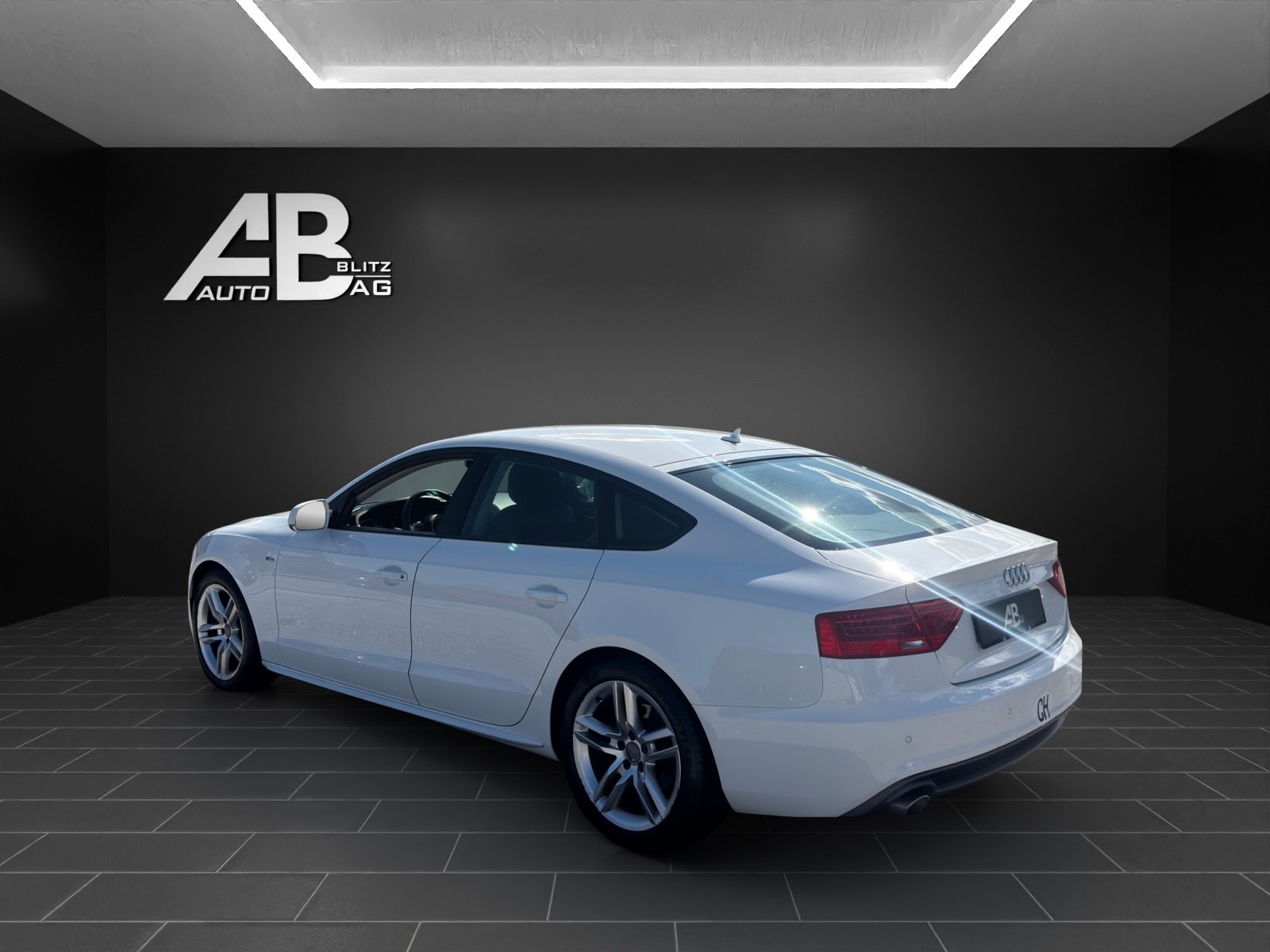 AUDI A5 Sportback 3.0 TDI S-Line quattro S-tronic mit 245 PS-showroom-element-2