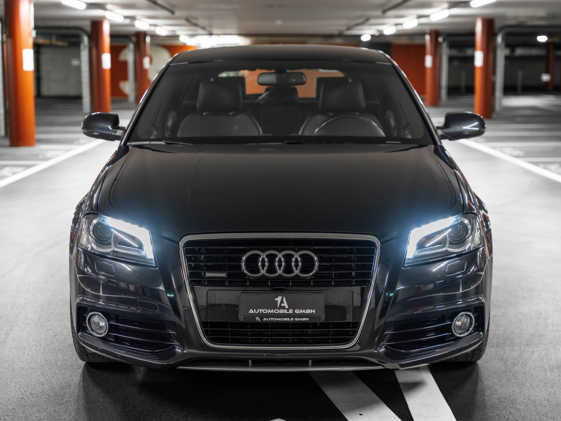 AUDI A3 Sportback 2.0 TFSI Ambition quattro S-tronic-image-15