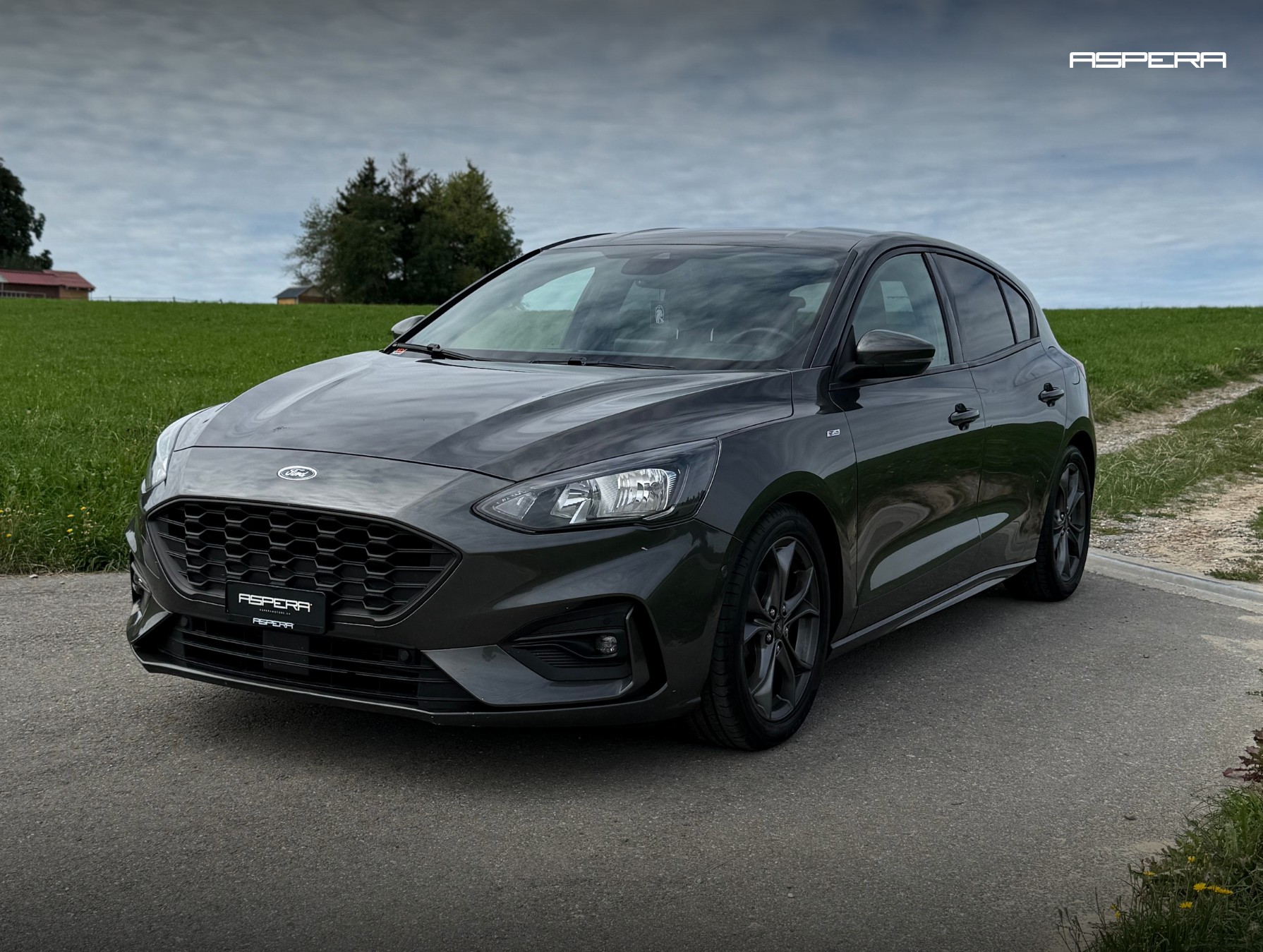 FORD Focus 1.0 SCTi ST Line-image-2