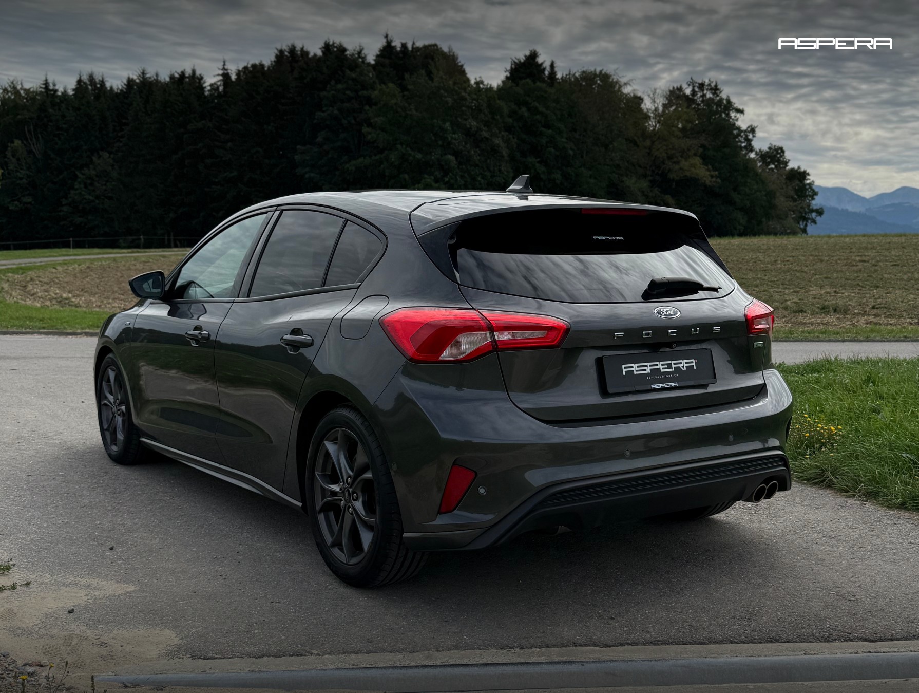 FORD Focus 1.0 SCTi ST Line-image-5