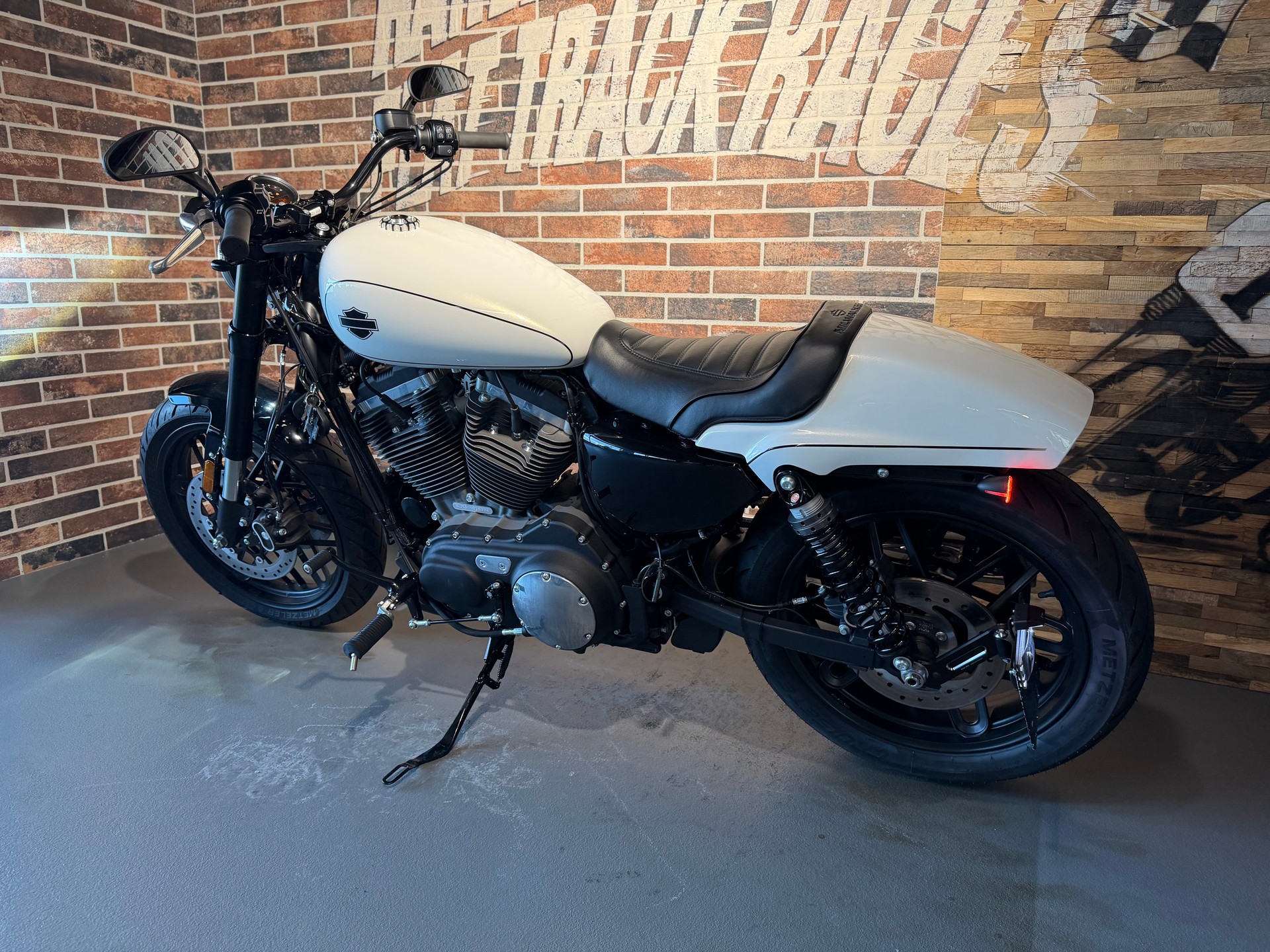 HARLEY-DAVIDSON XL 1200 CX Sportster Roadster ABS-image-5