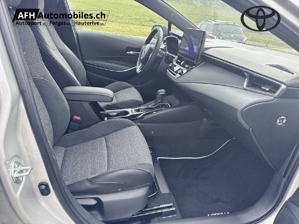 TOYOTA Corolla Touring Sports 1.8 HSD Trend-image-8