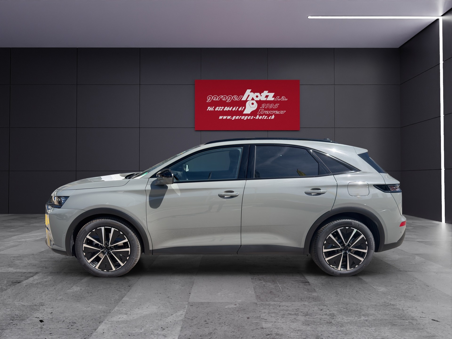 DS AUTOMOBILES DS7 1.6 E-Tense Étoile 4x4-showroom-element-2