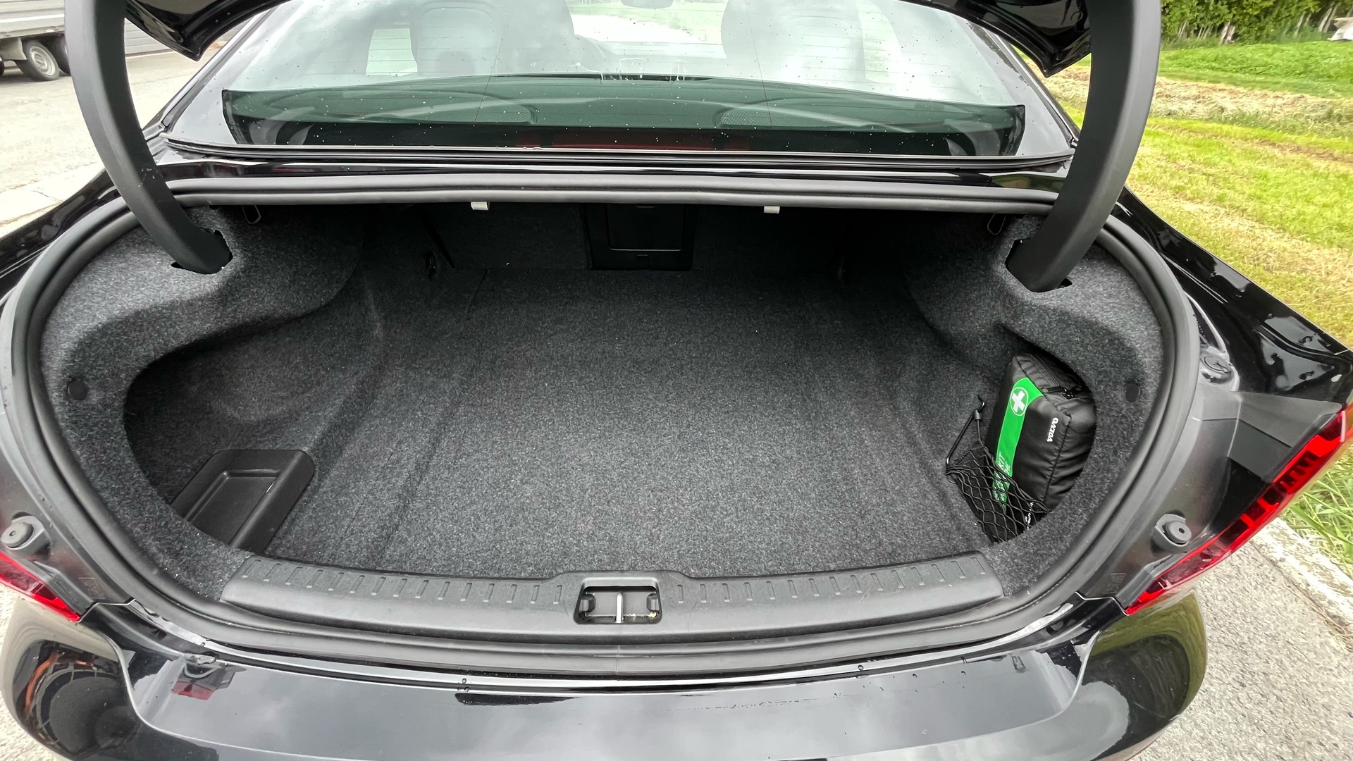 VOLVO S60 B5 AWD Benzin Mild Hybrid Plus Dark Geartronic-image-11