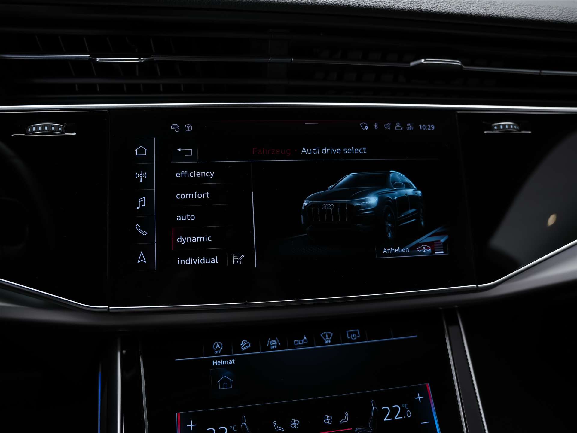 AUDI Q8 55 TFSI quattro tiptronic *22" Felgen*Panorama*B&O*Sitzbelüftung*Head-Up*-image-38
