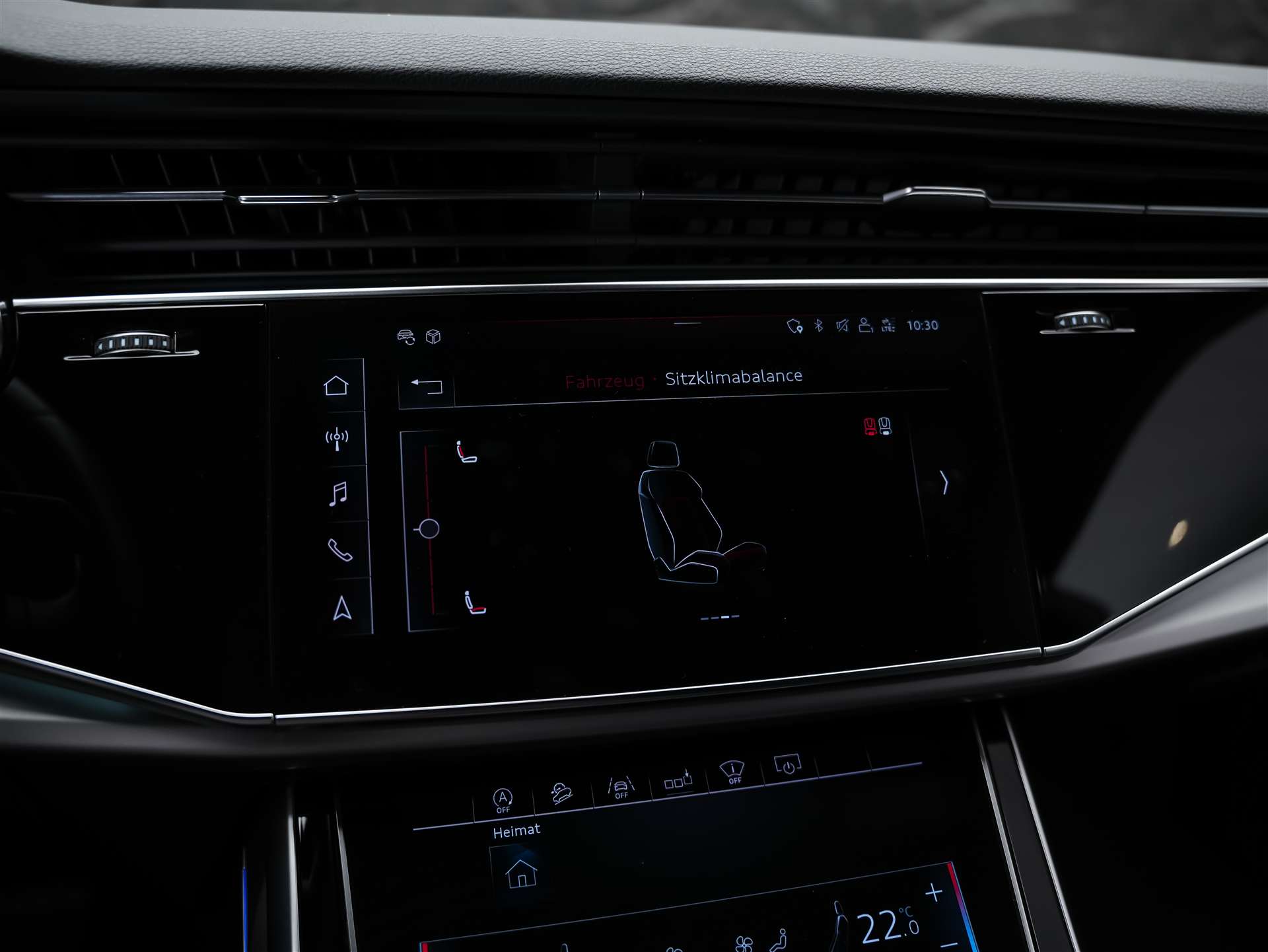 AUDI Q8 55 TFSI quattro tiptronic *22" Felgen*Panorama*B&O*Sitzbelüftung*Head-Up*-image-43