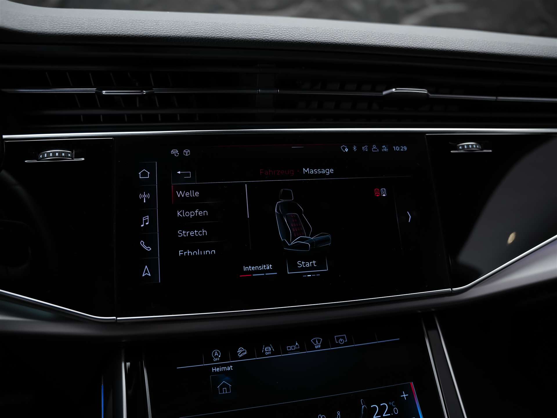 AUDI Q8 55 TFSI quattro tiptronic *22" Felgen*Panorama*B&O*Sitzbelüftung*Head-Up*-image-42