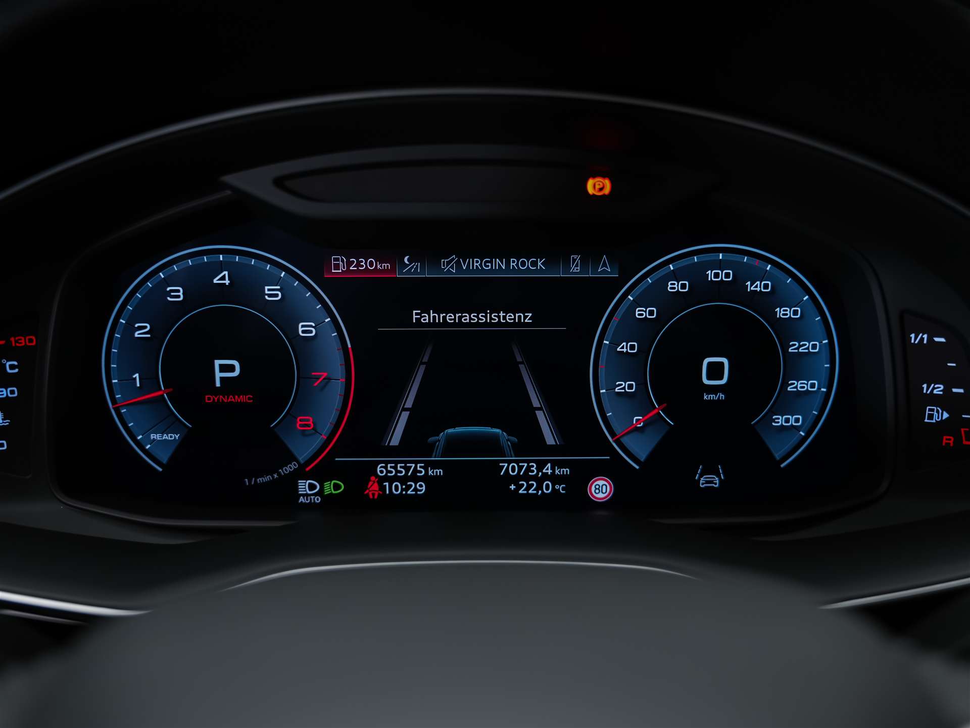 AUDI Q8 55 TFSI quattro tiptronic *22" Felgen*Panorama*B&O*Sitzbelüftung*Head-Up*-image-36
