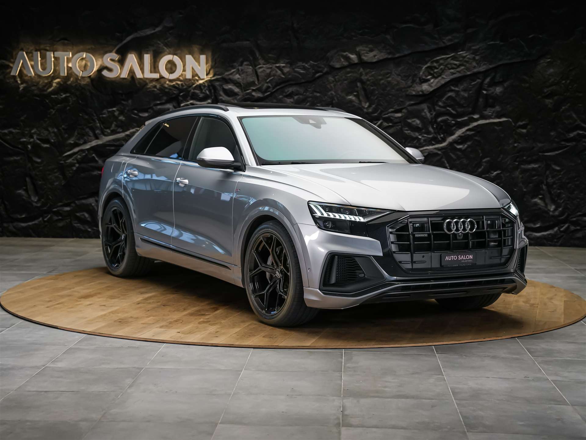 AUDI Q8 55 TFSI quattro tiptronic *22" Felgen*Panorama*B&O*Sitzbelüftung*Head-Up*-image-6