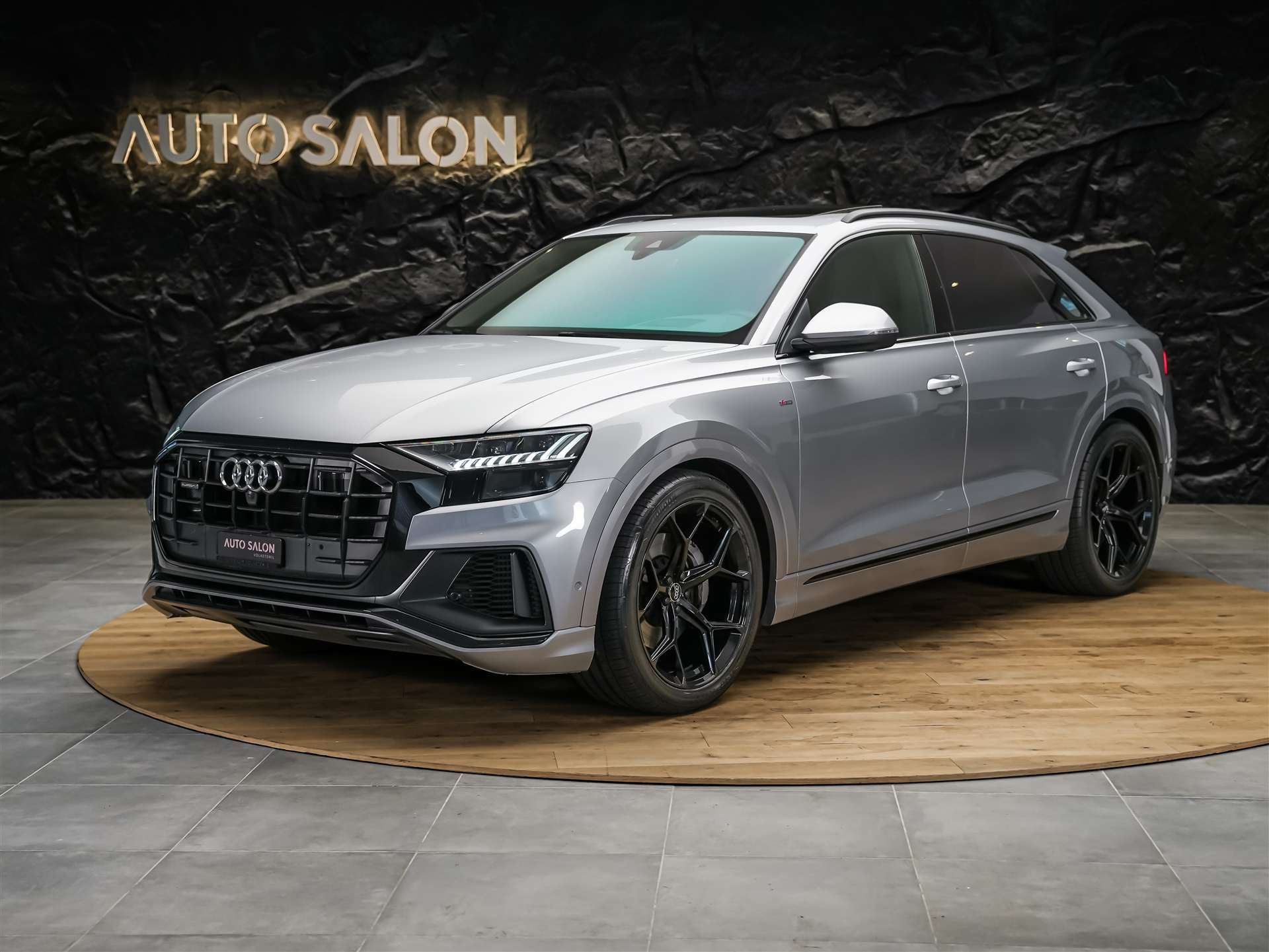 AUDI Q8 55 TFSI quattro tiptronic *22" Felgen*Panorama*B&O*Sitzbelüftung*Head-Up*-showroom-element-1