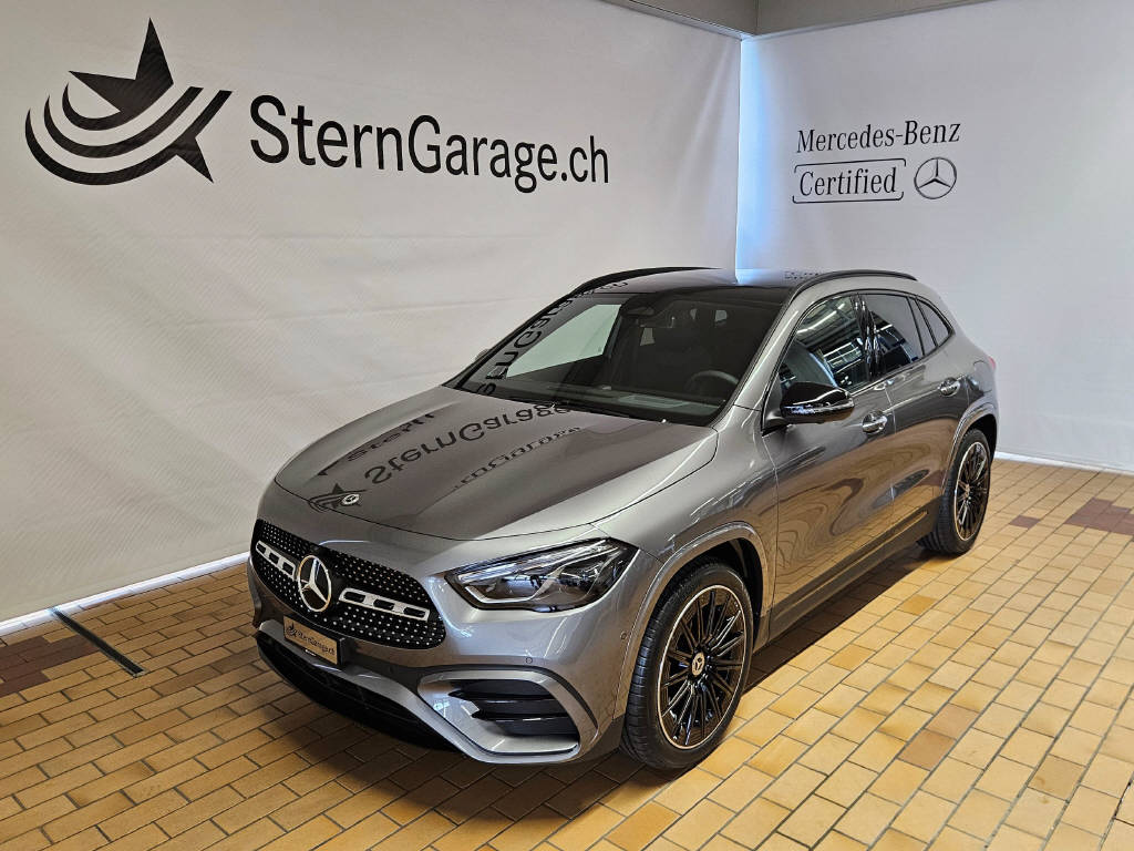 MERCEDES-BENZ GLA 220 d 4Matic AMG Line Swiss Star